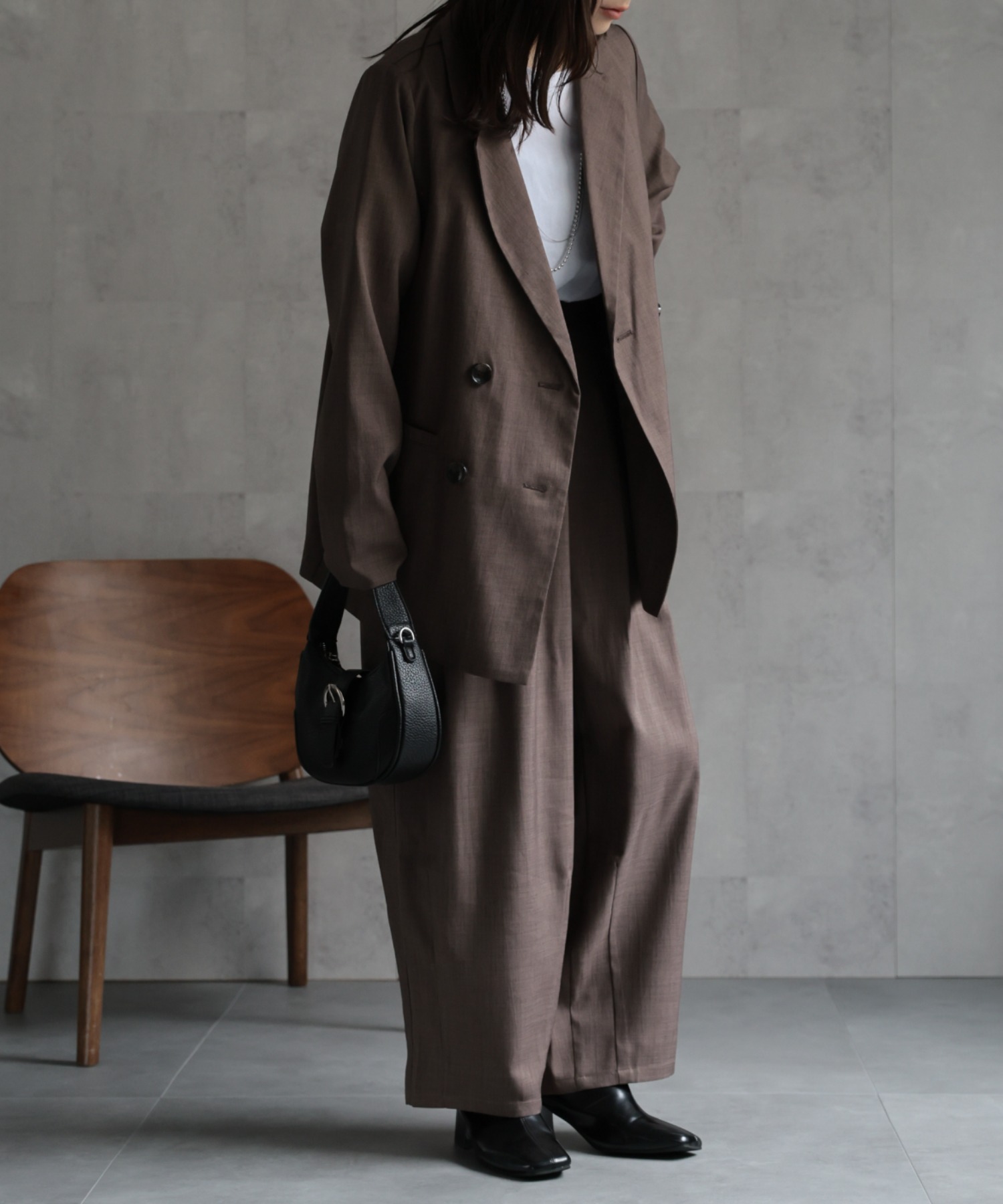 model：156cm 着用サイズ：MEDIUM