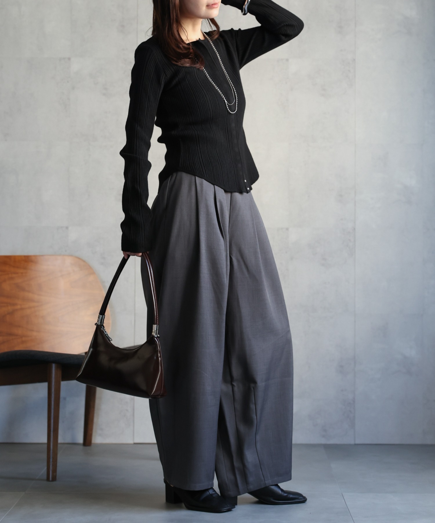 model：156cm 着用サイズ：MEDIUM