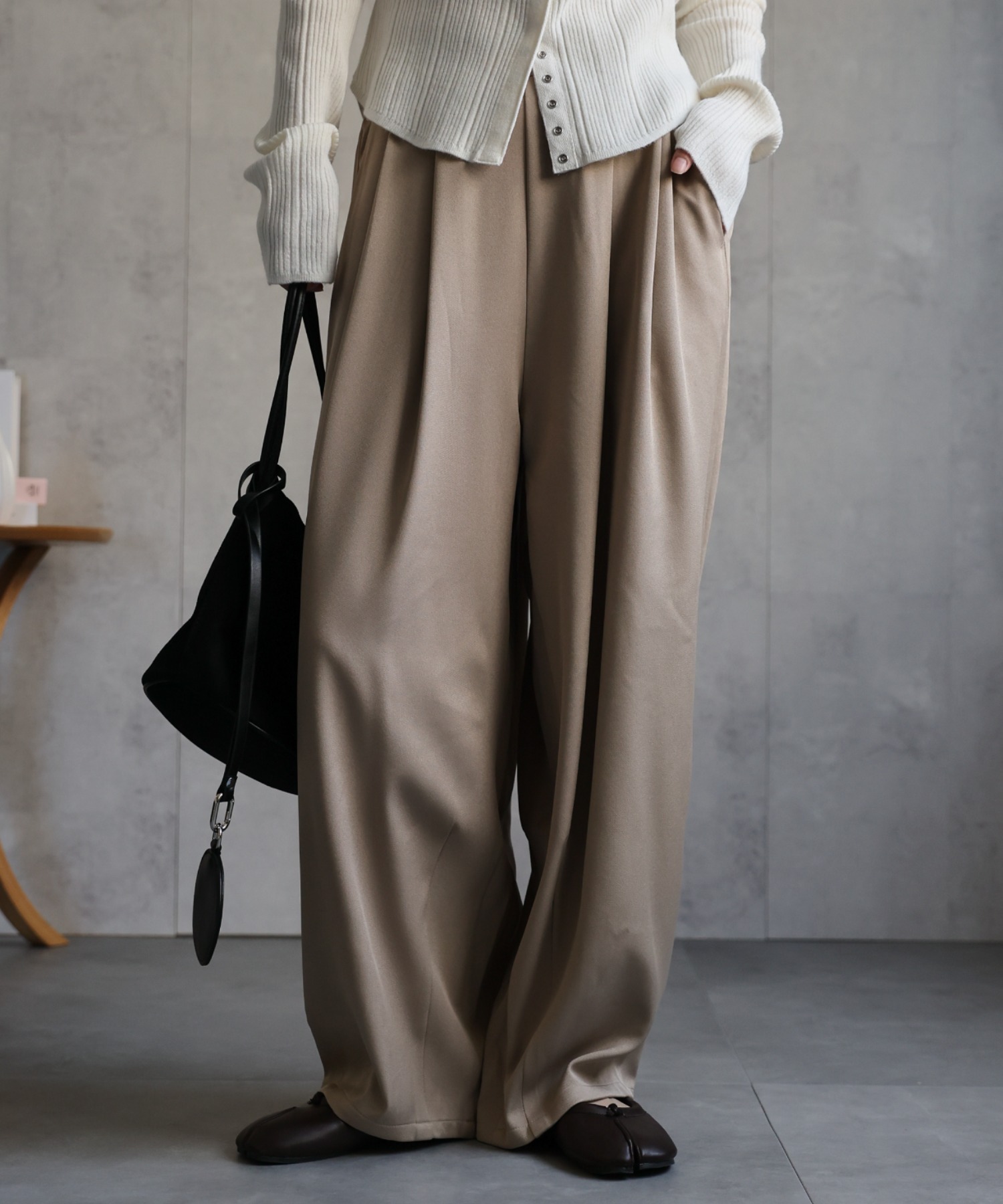 model：156cm 着用サイズ：MEDIUM