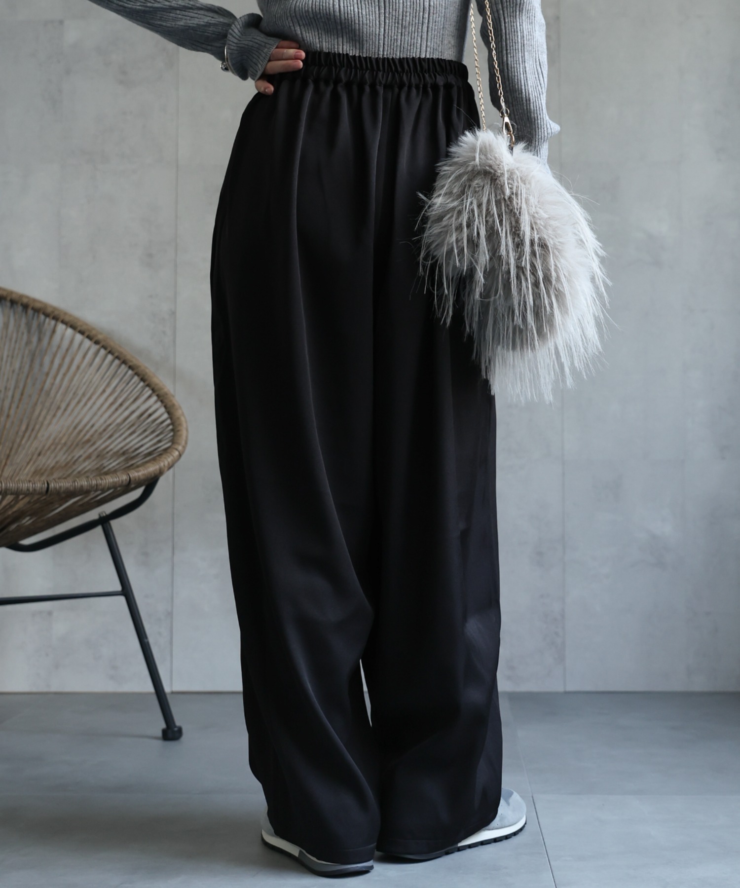 model：156cm 着用サイズ：MEDIUM
