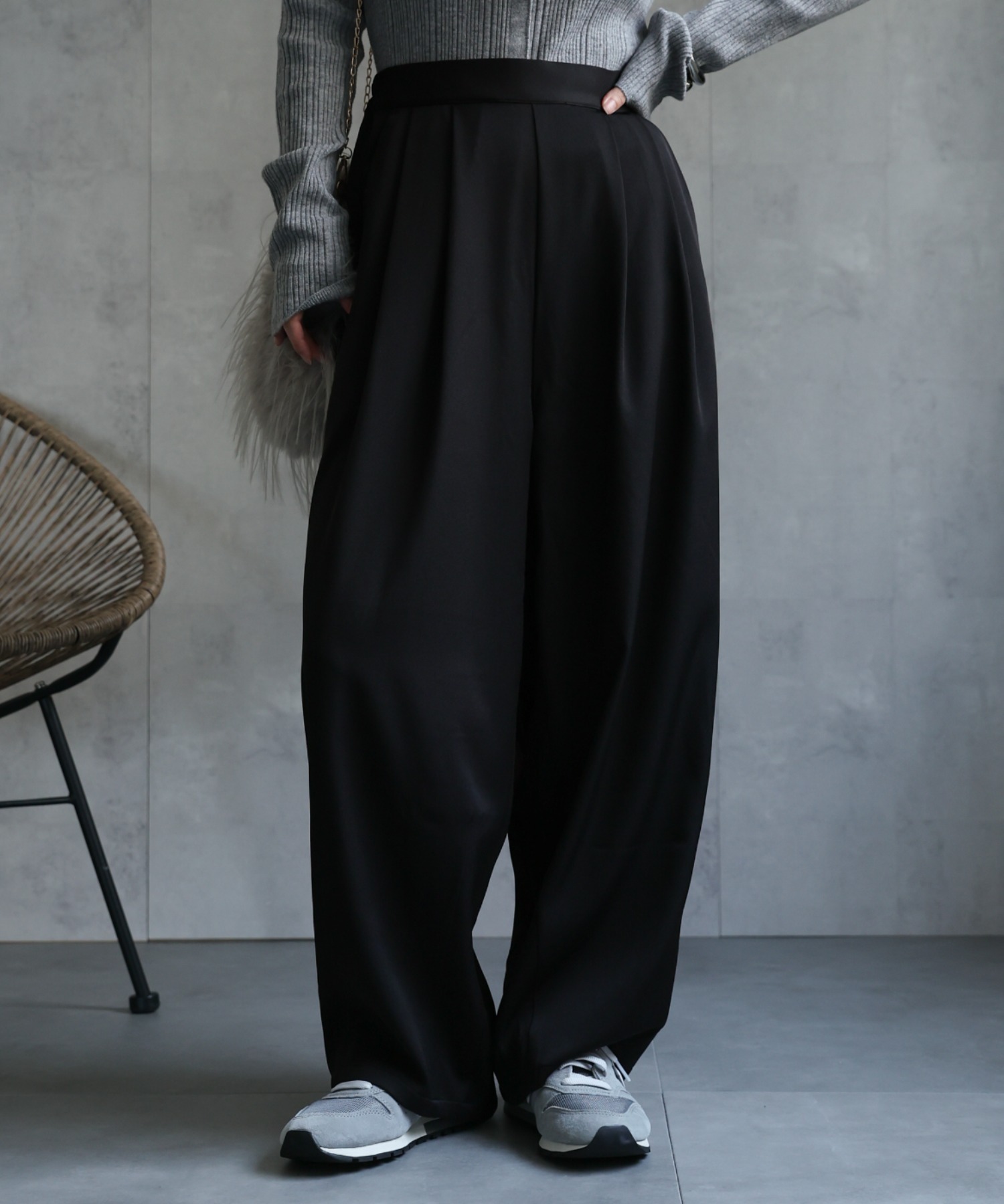model：156cm 着用サイズ：MEDIUM