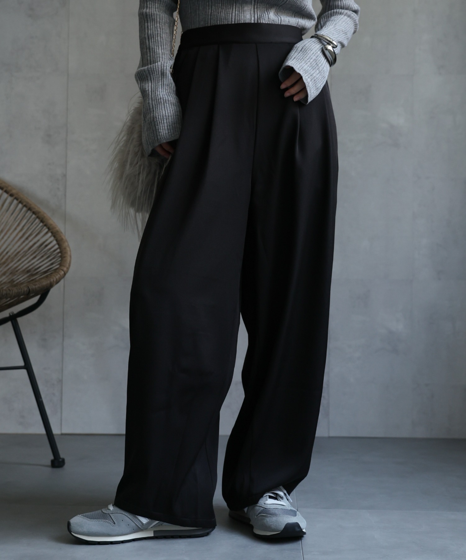 model：156cm 着用サイズ：MEDIUM