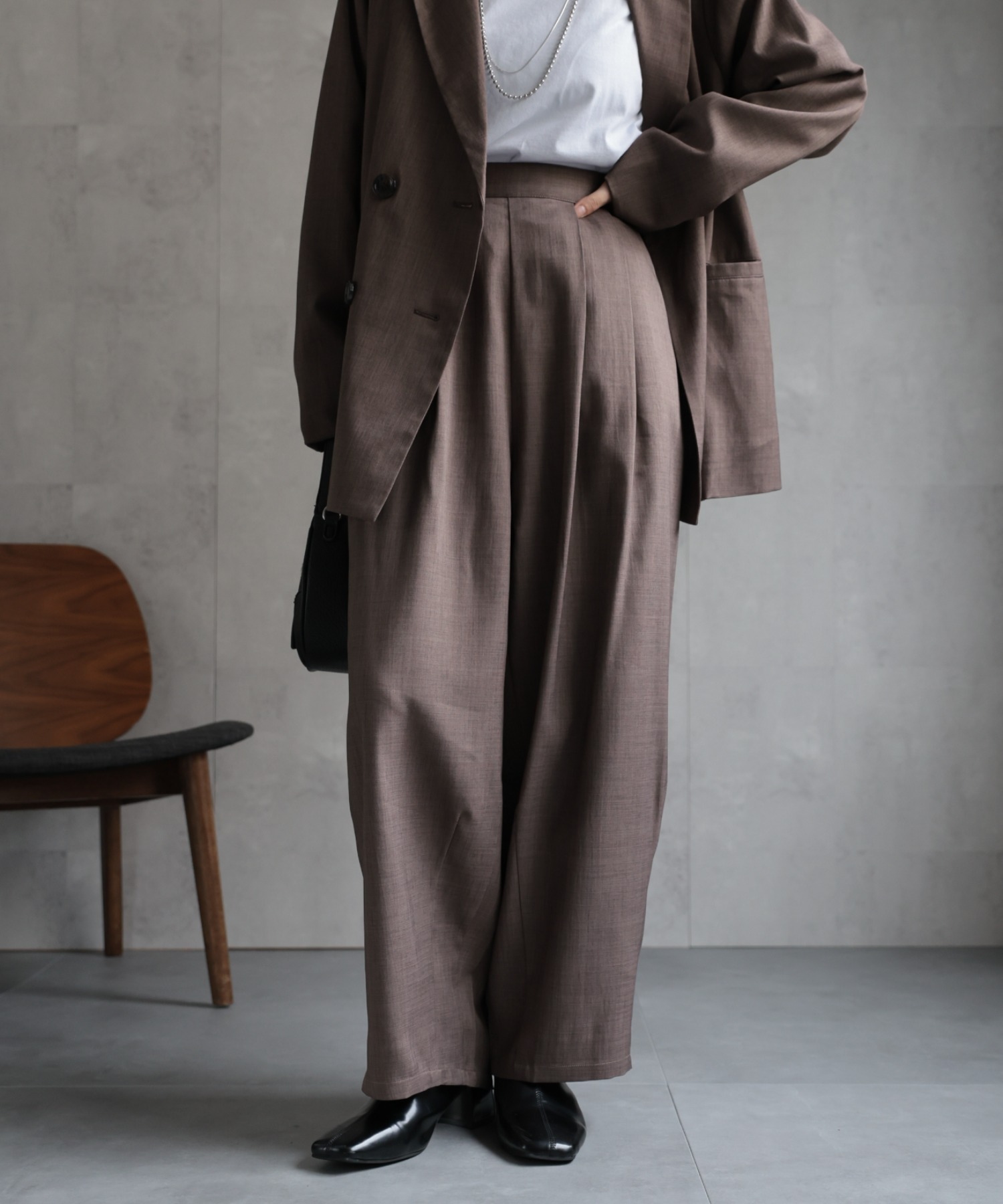 model：156cm 着用サイズ：MEDIUM