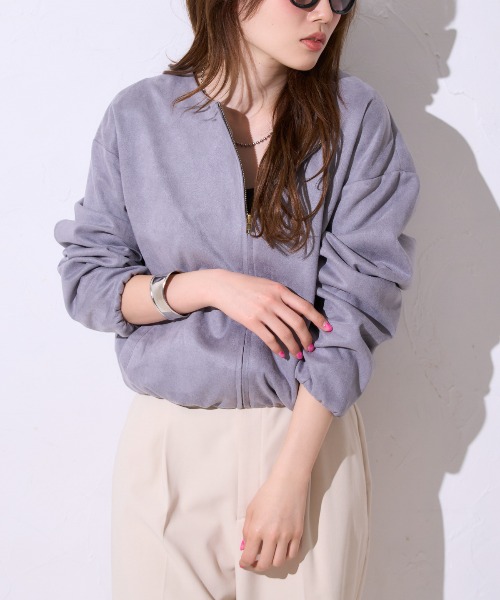 model：163cm / size：F