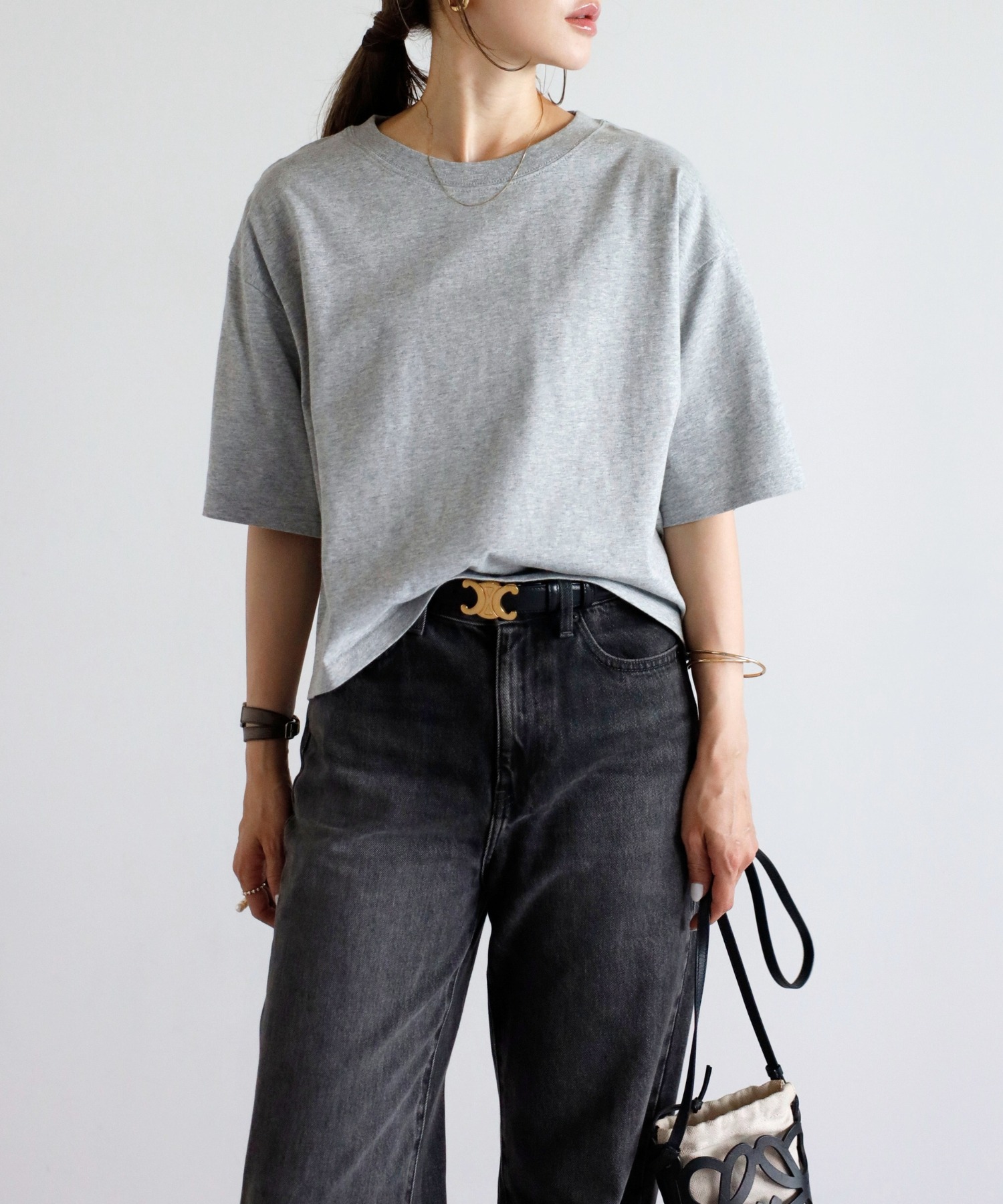 model：H165 着用サイズ：FREE