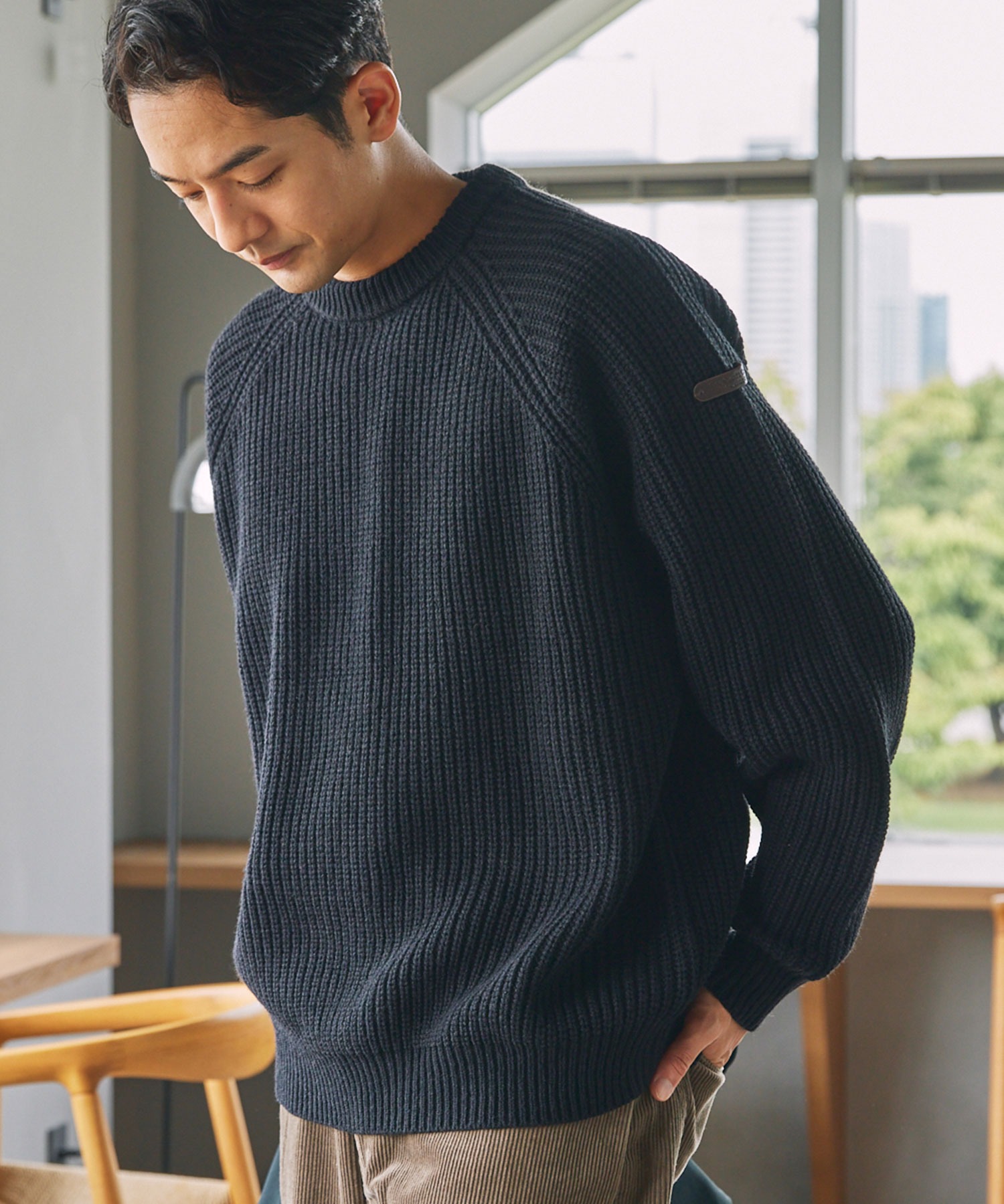 コンフェクト チーゼル起毛ニット ラグランプルオーバ セーター