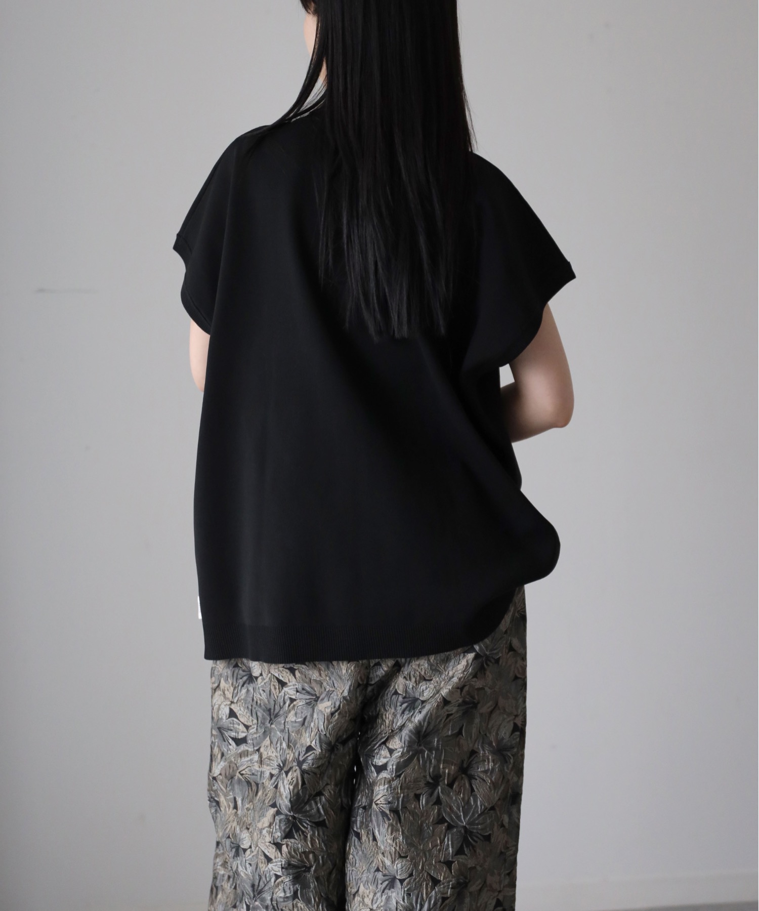 model：164cm. 着用サイズ：FREE