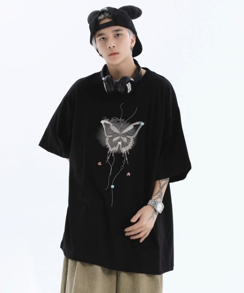 A'GEM/9 × .kom 『INSstudios/インスステュディオス』蝶Tシャツ