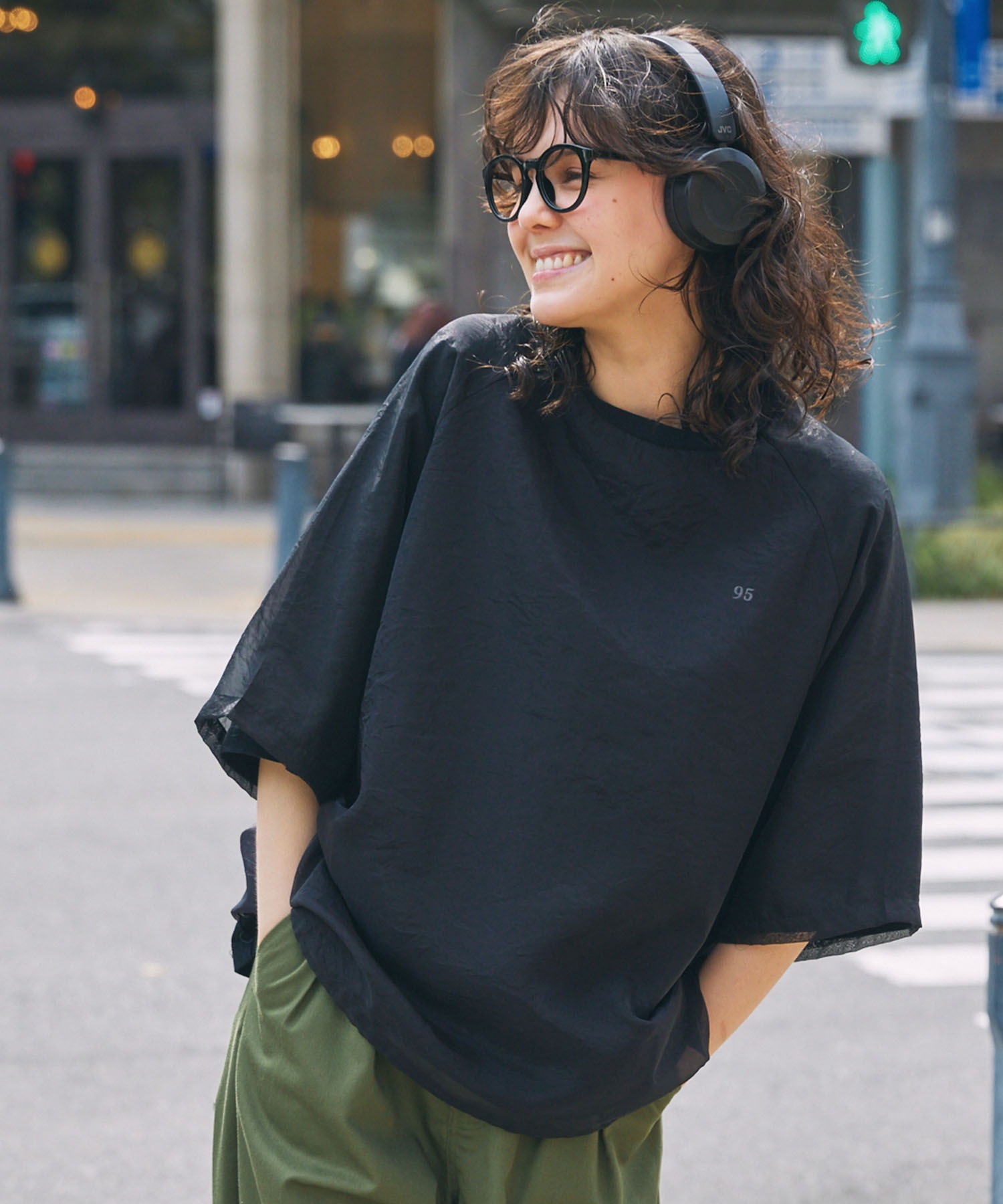 ナンバリング刺繍 ドローコード付き シアーレイヤードTシャツ