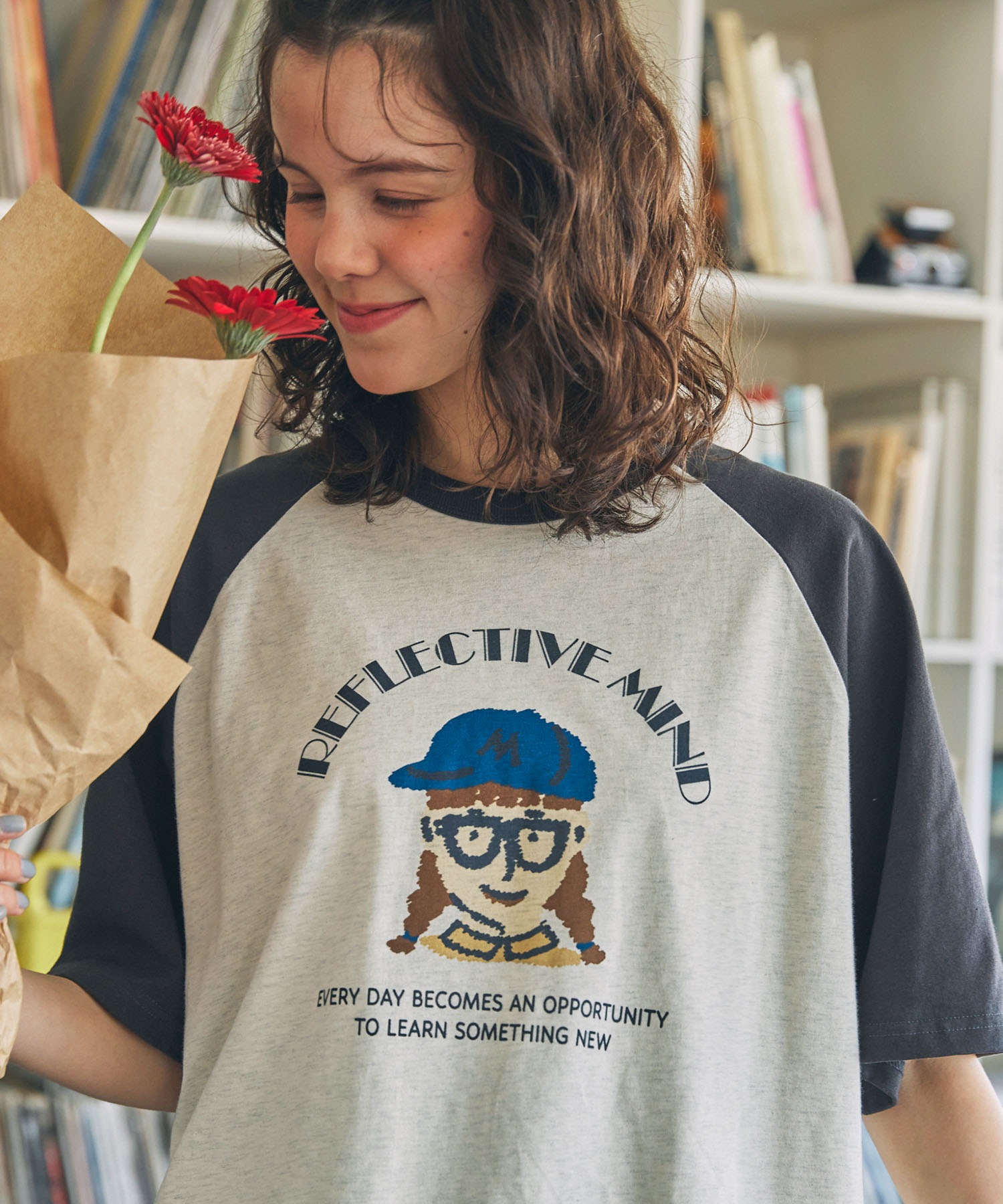 GIRLプリント半袖 オーバーサイズTシャツ MONO-MART LADY'S│MONO-MART