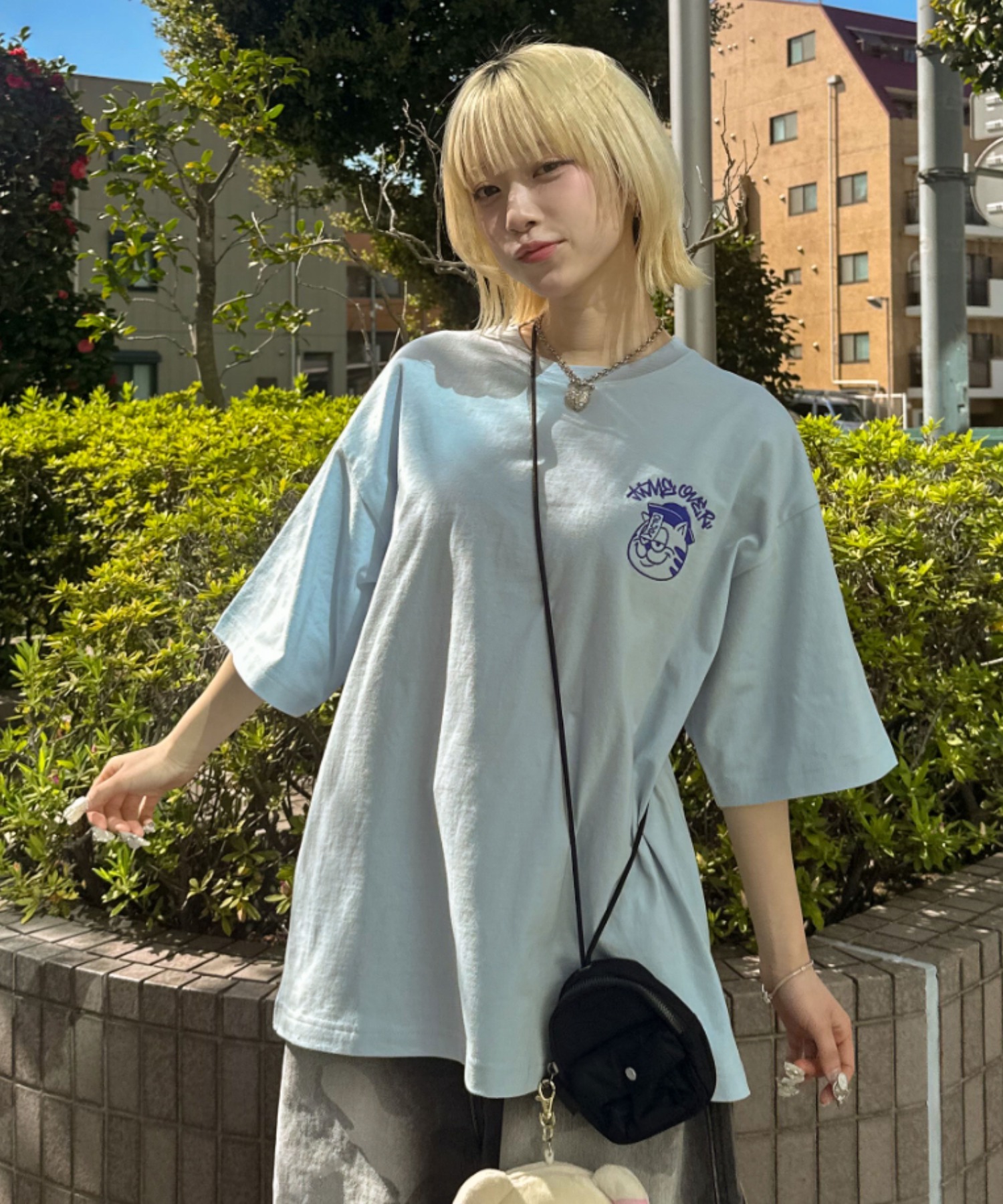 A'GEM/9 × .kom 『A'gem/エージェム』ｷｮﾝｼｰ刺繍半袖Tシャツ A'gem│A