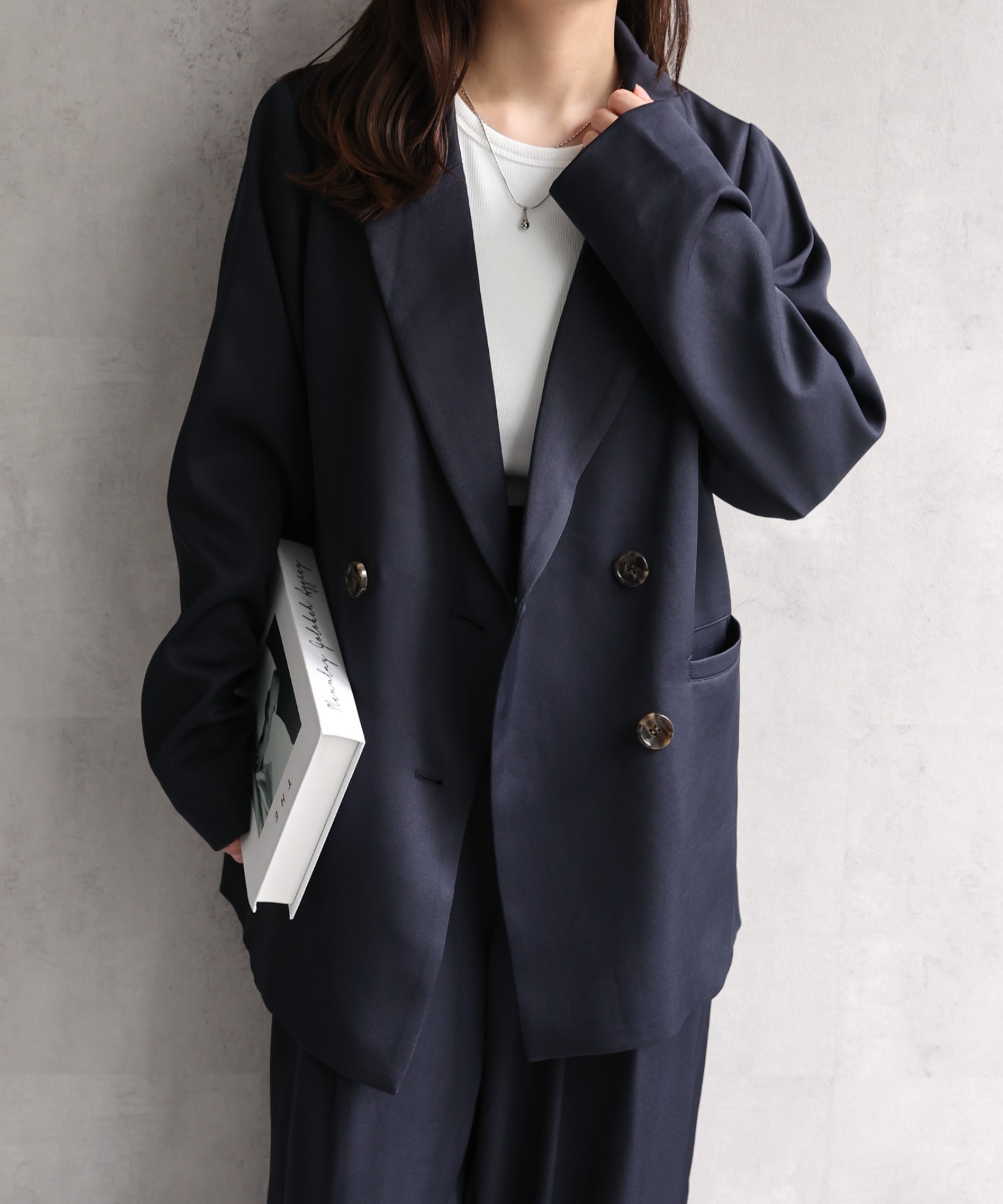 model：156cm 着用サイズ：FREE
※マーブルボタン