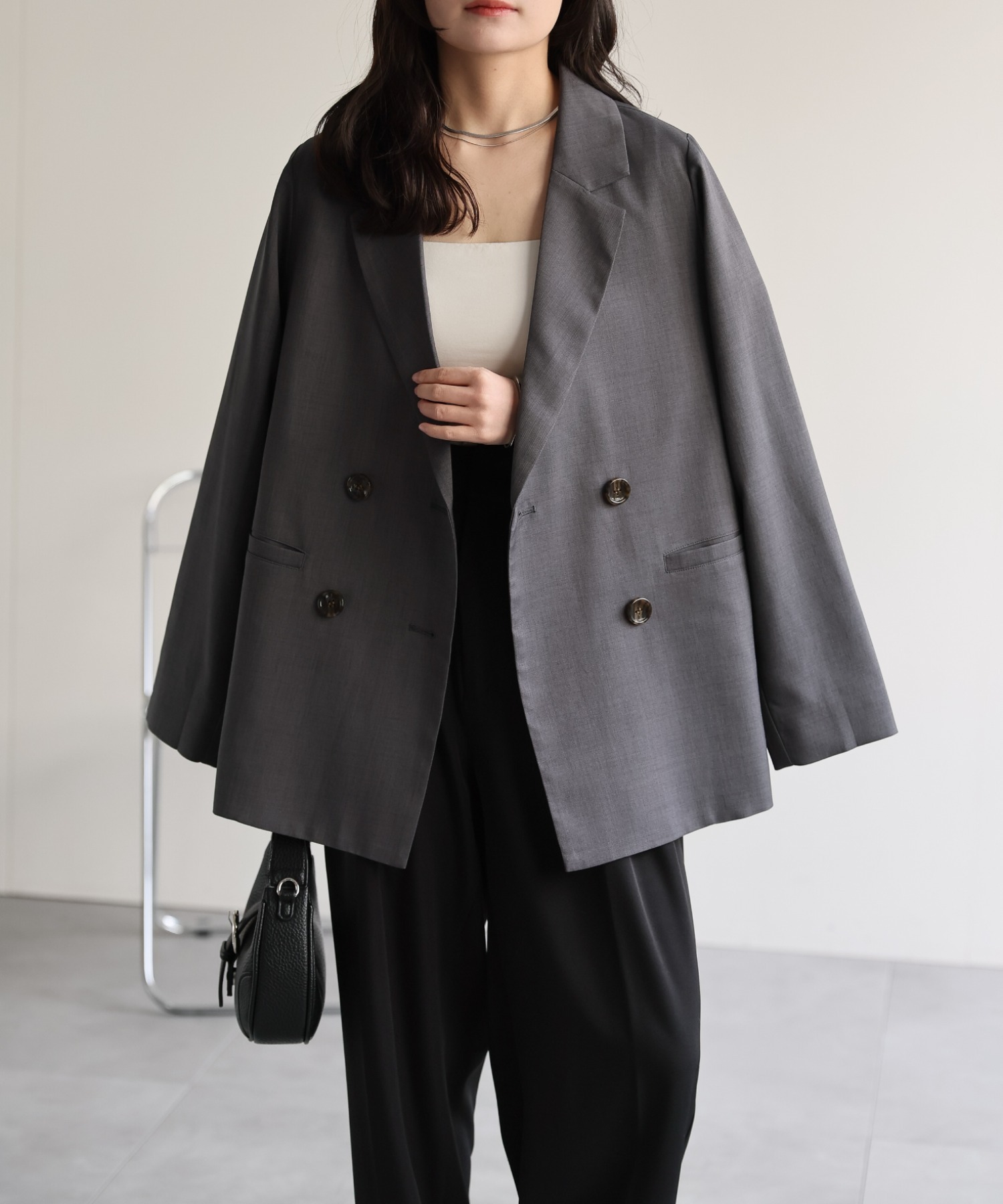 model：156cm 着用サイズ：FREE
※マーブルボタン