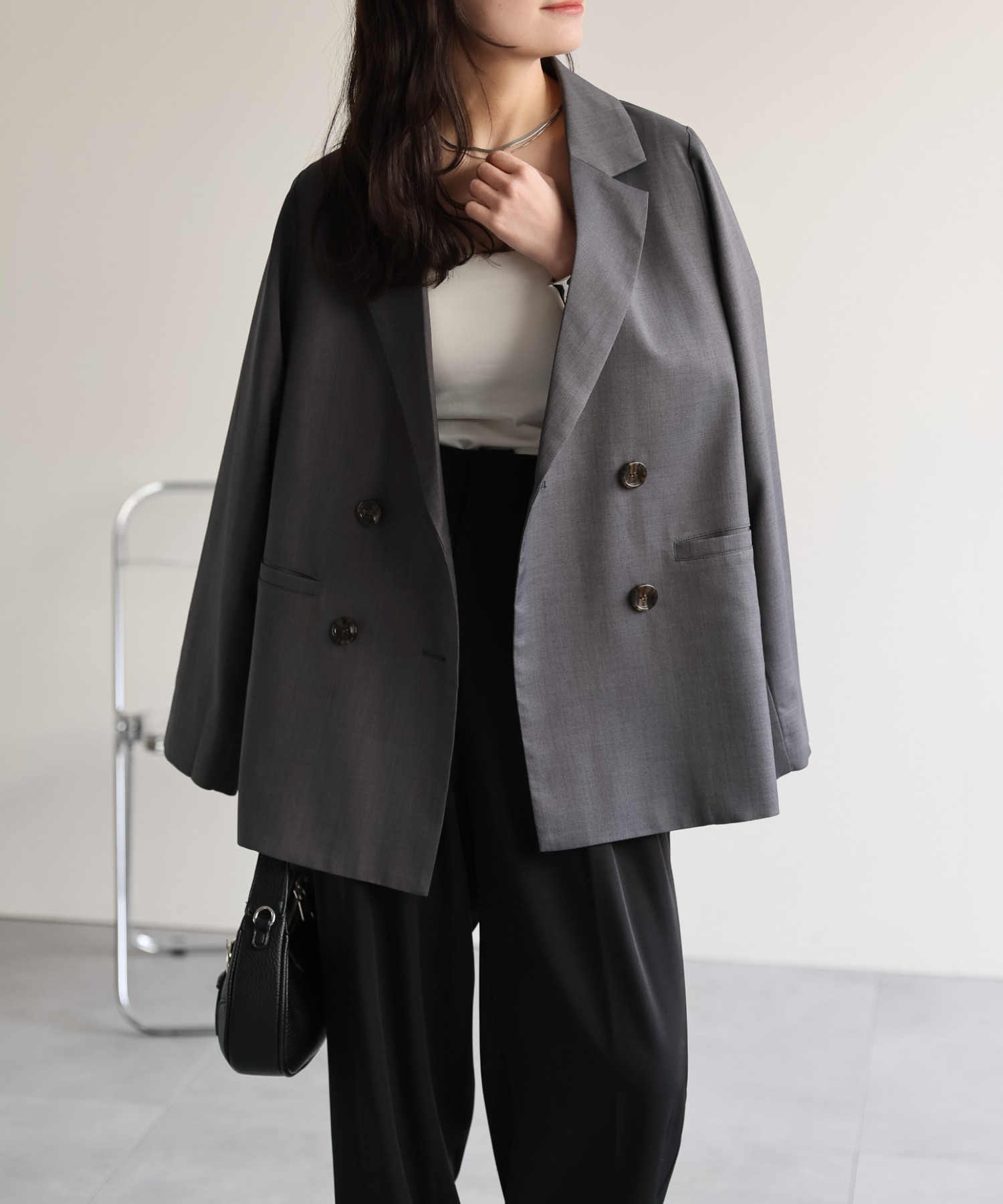 model：156cm 着用サイズ：FREE
※マーブルボタン