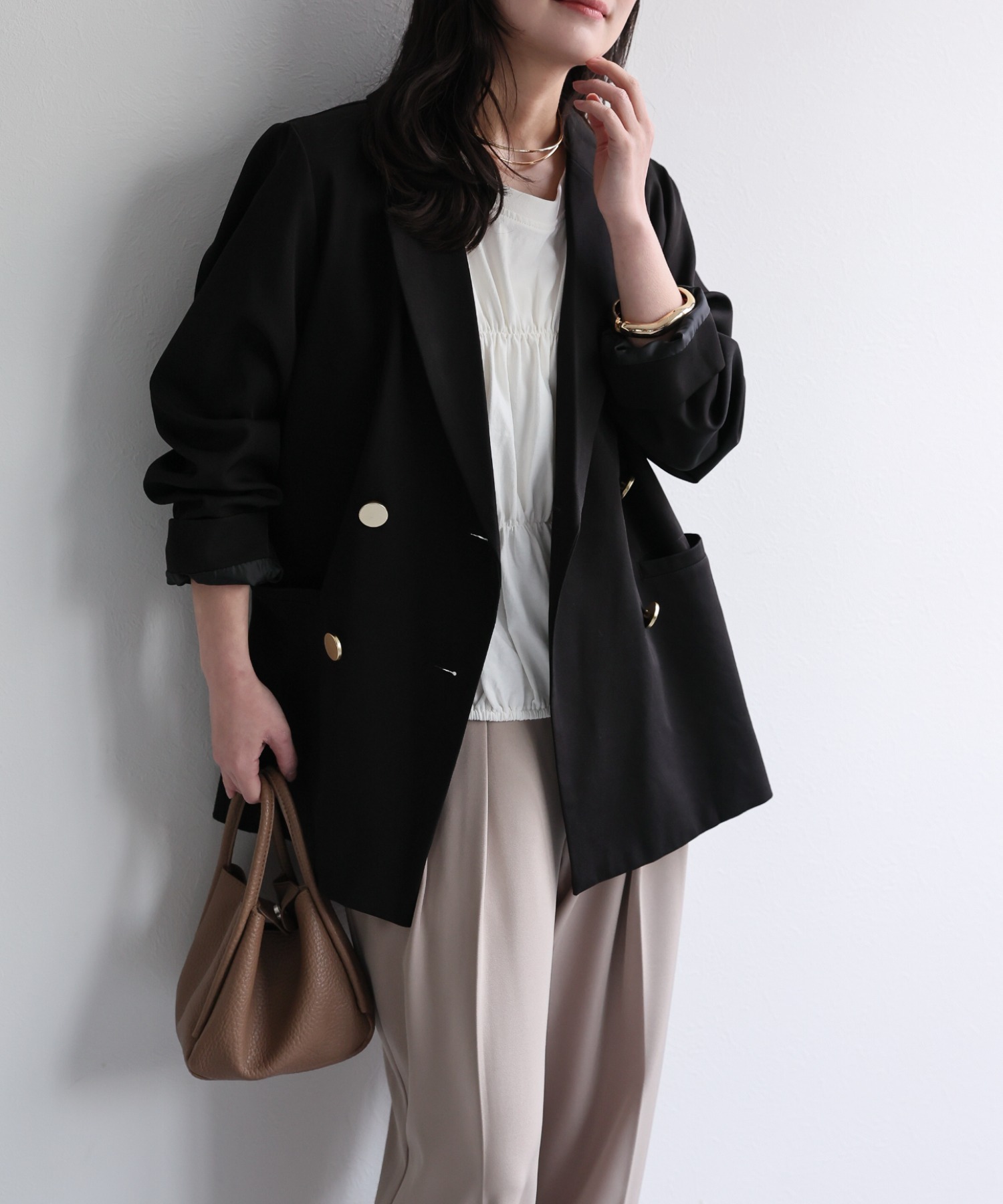 model : 156cm  着用サイズ:FREE
※金ボタン