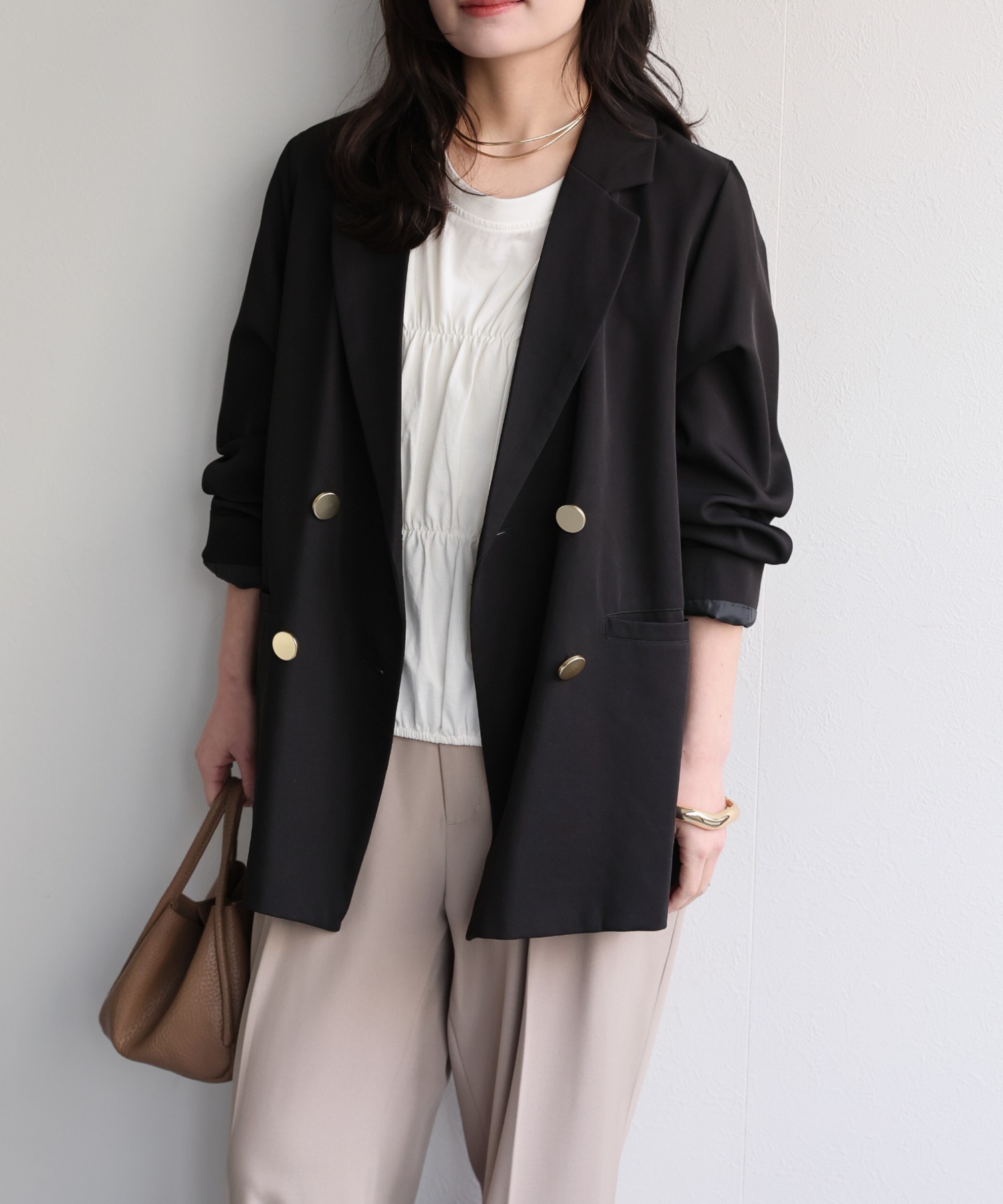model : 156cm  着用サイズ:FREE
※金ボタン