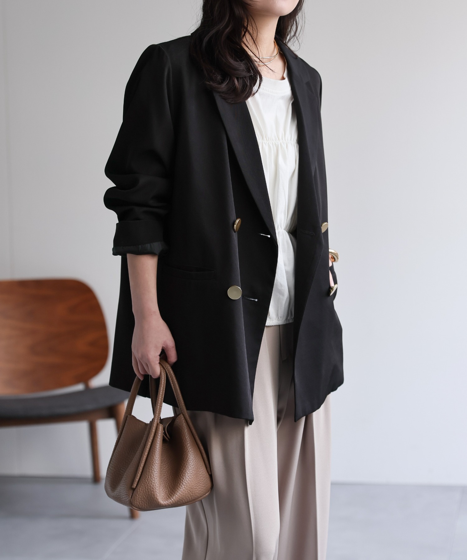 model : 156cm  着用サイズ:FREE
※金ボタン