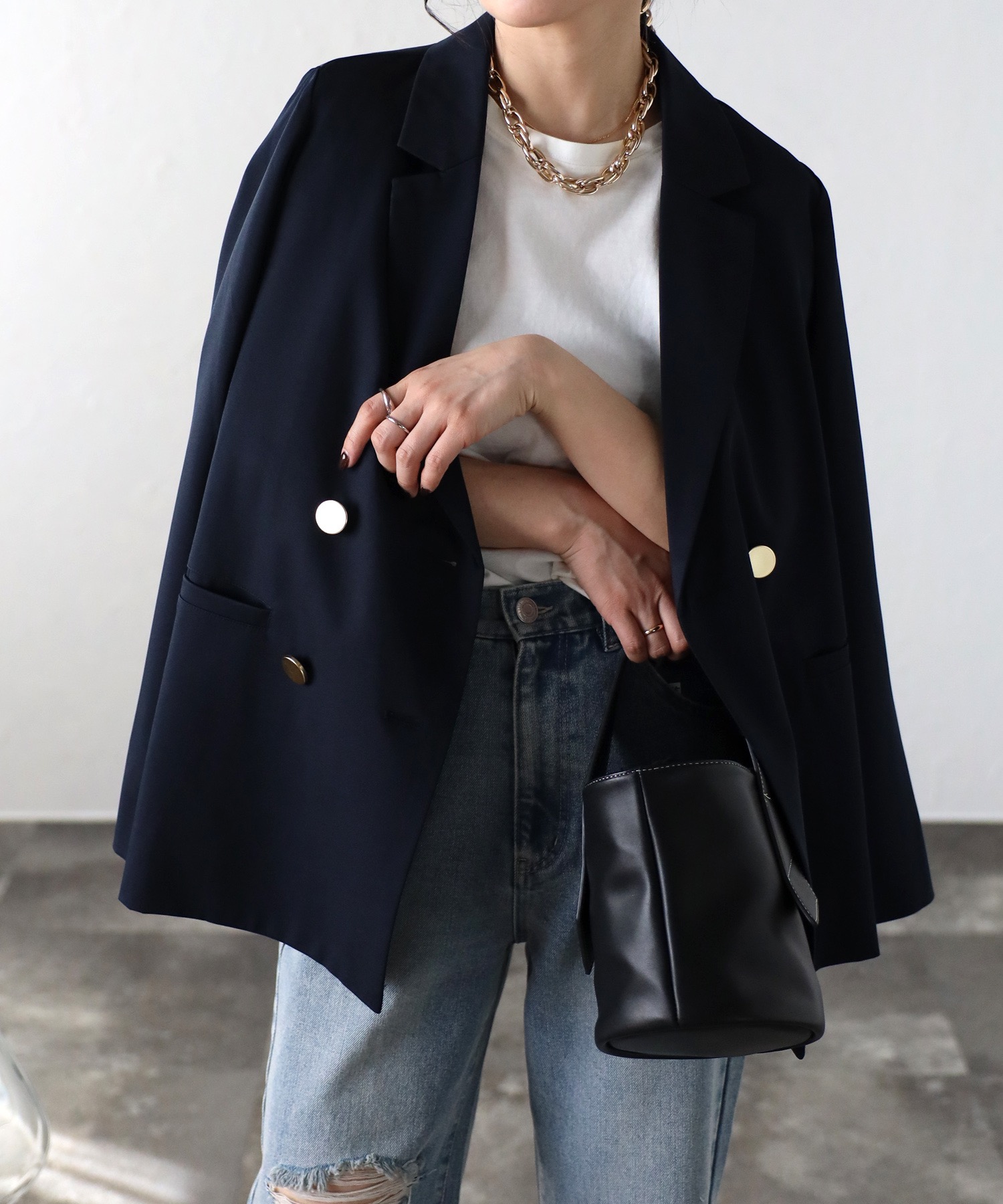 model : 162cm　着用サイズ:FREE
※金ボタン