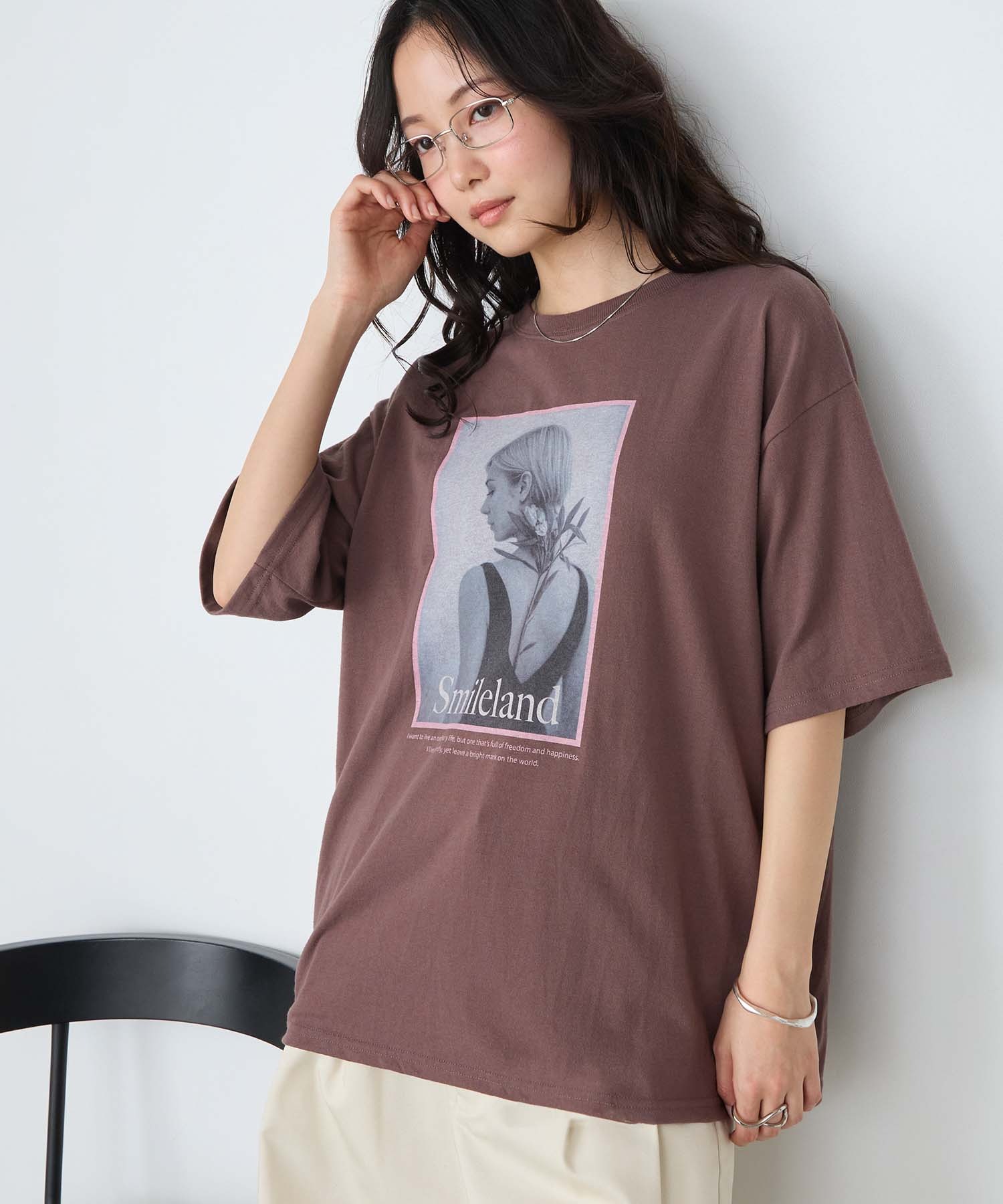 ブラウン グラフィックプリント Tシャツ 稀少完売品】グラフィック