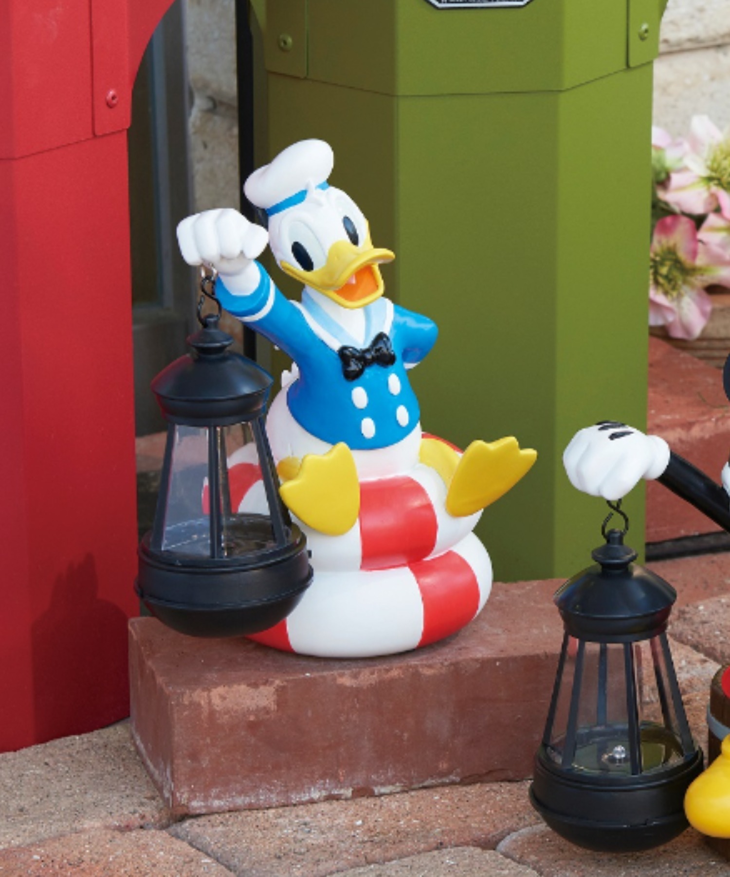 Disney ミッキー ドナルド プーさん ソーラーライト Economlife Com Disney ミッキー ドナルド プーさん ソーラーライト Economlife Com