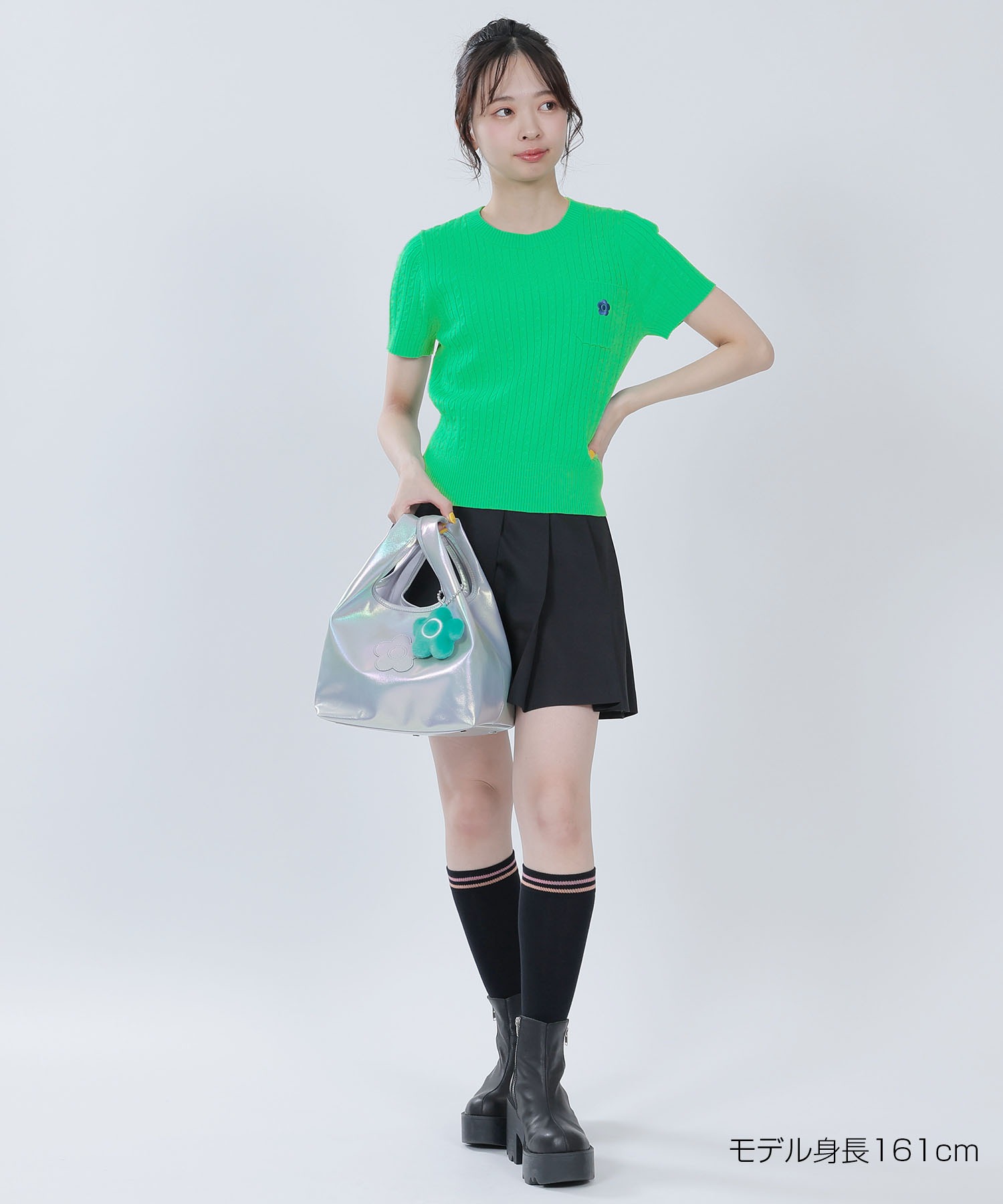 デイジーワンポイント半袖 プルオーバー