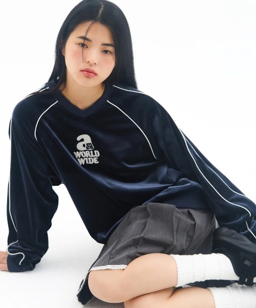 A'GEM/9 × .kom 『AMESWORLDWIDE/アメスワールドワイド』 V NECK