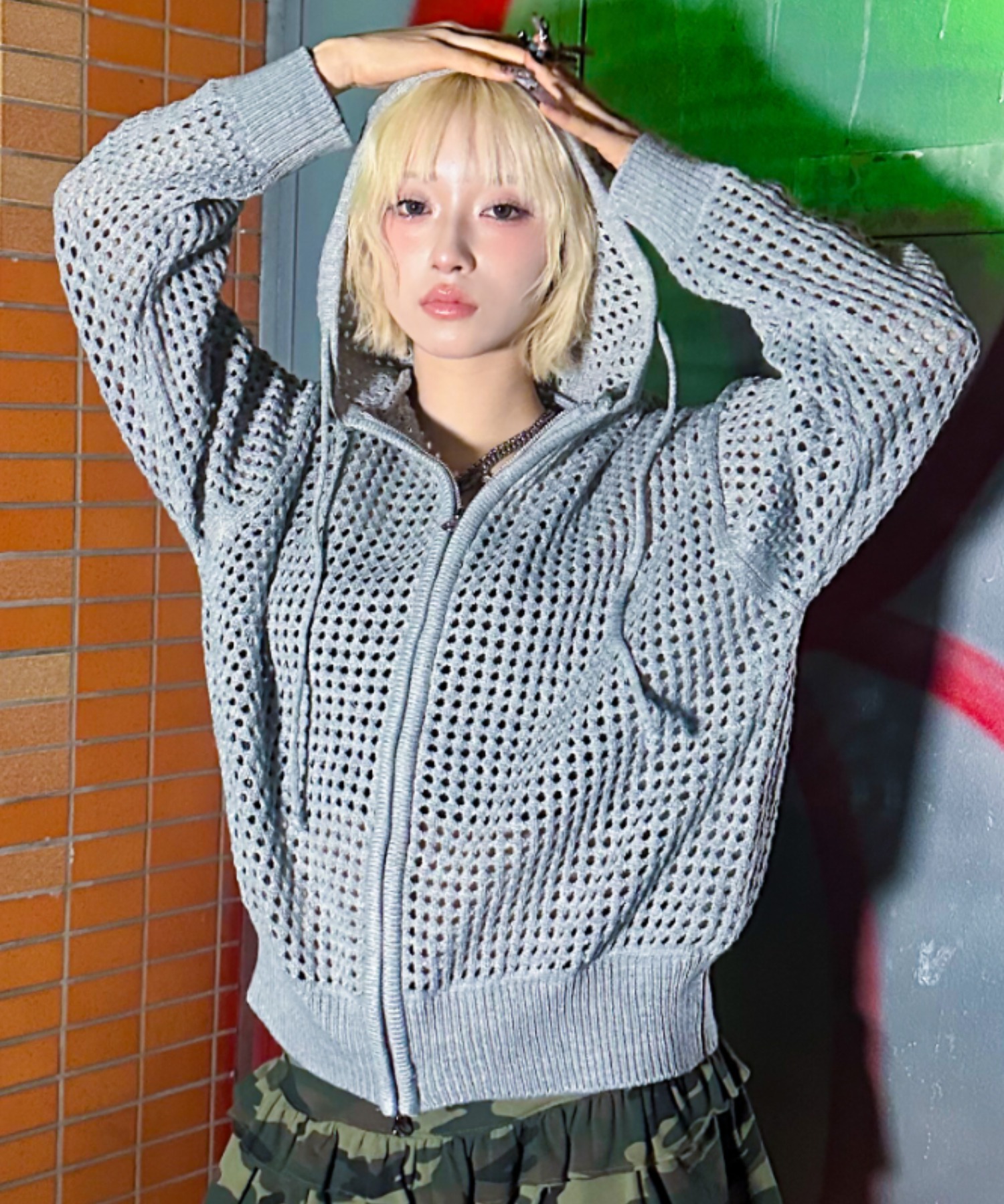 A'GEM/9 x .kom スクロールロゴジップパーカー 中古・古着通販】A'GEM/9 (エージェムナイン) .kom (ドットコム