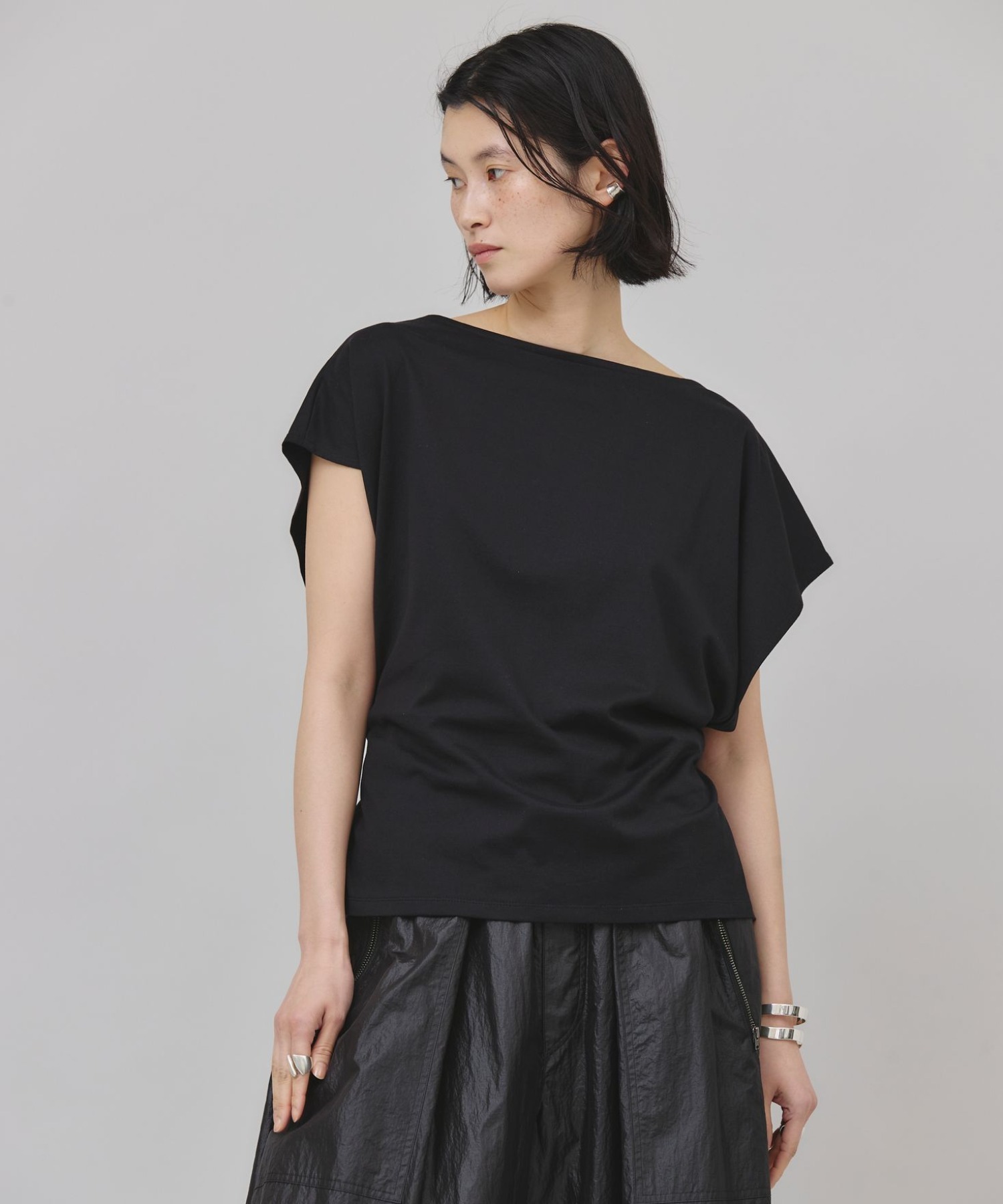 Curensology 2025SS バックシャーリングT ボートネック 美品 Curensology(カレンソロジー)/バックシャーリングTシャツ 【公式通販】