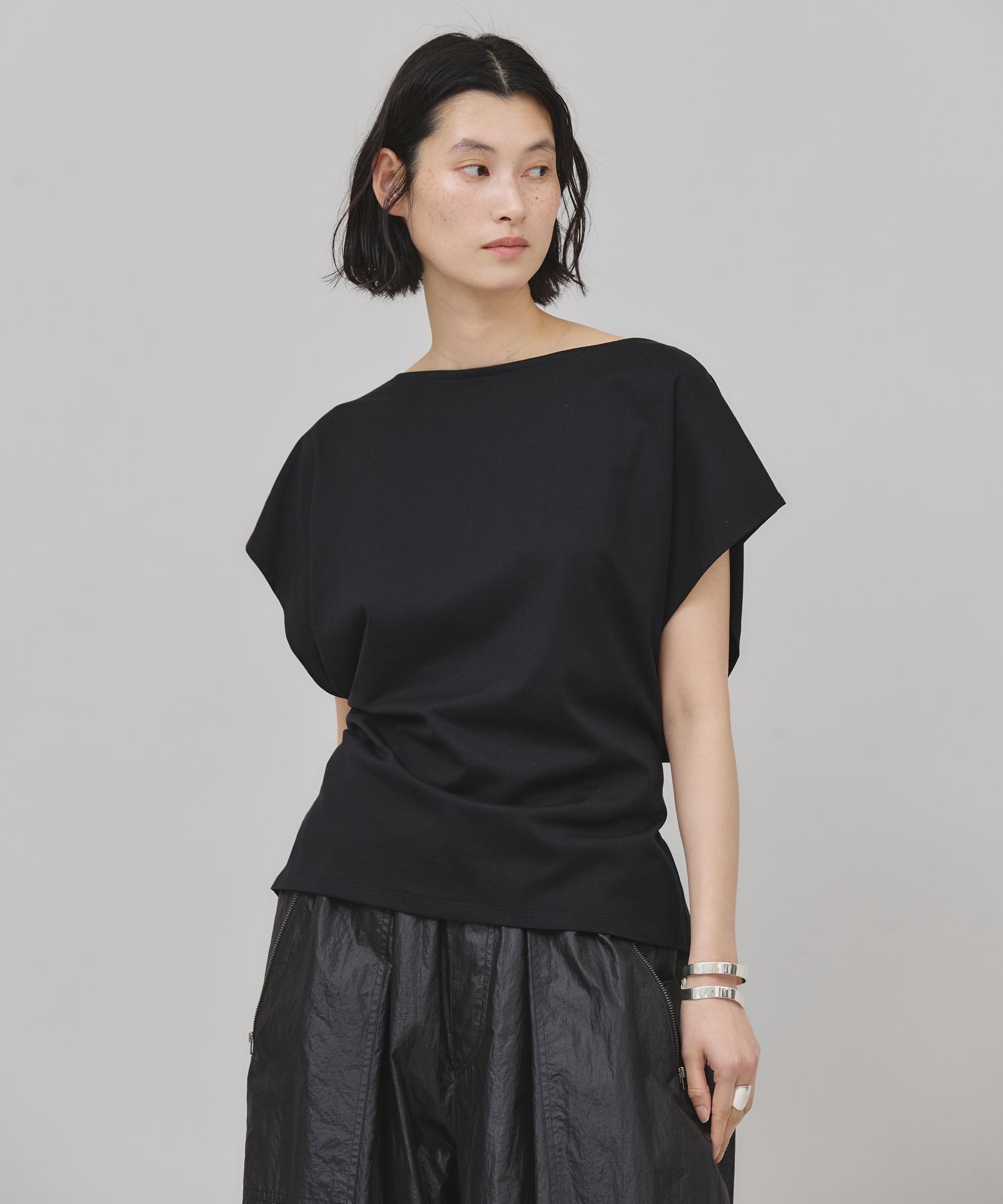 Curensology(カレンソロジー)/バックシャーリングTシャツ 【公式通販】