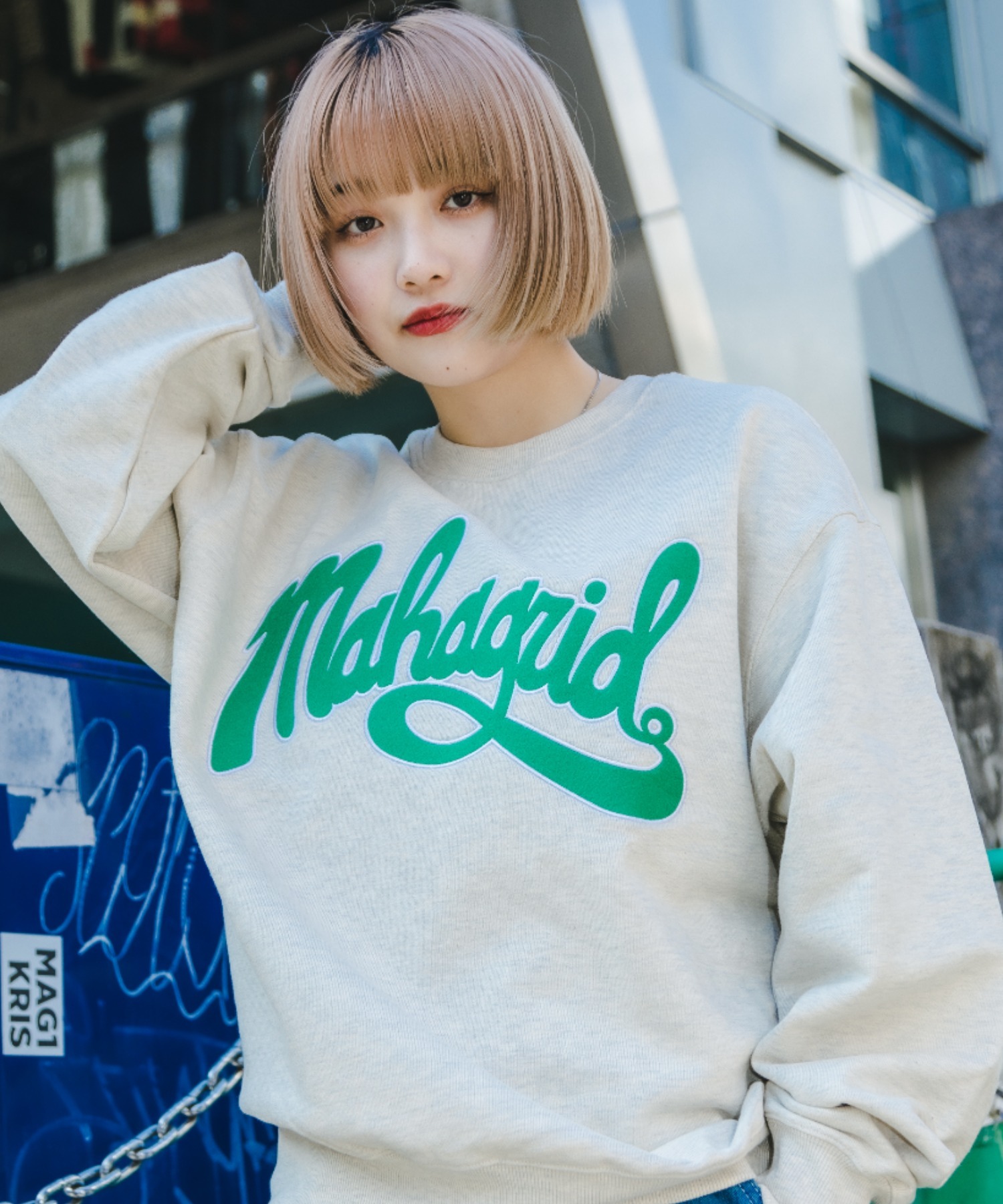 mahagrid/マハグリッド』CURVED LOGO SWEATSHIRT/カーブロゴスウェット-