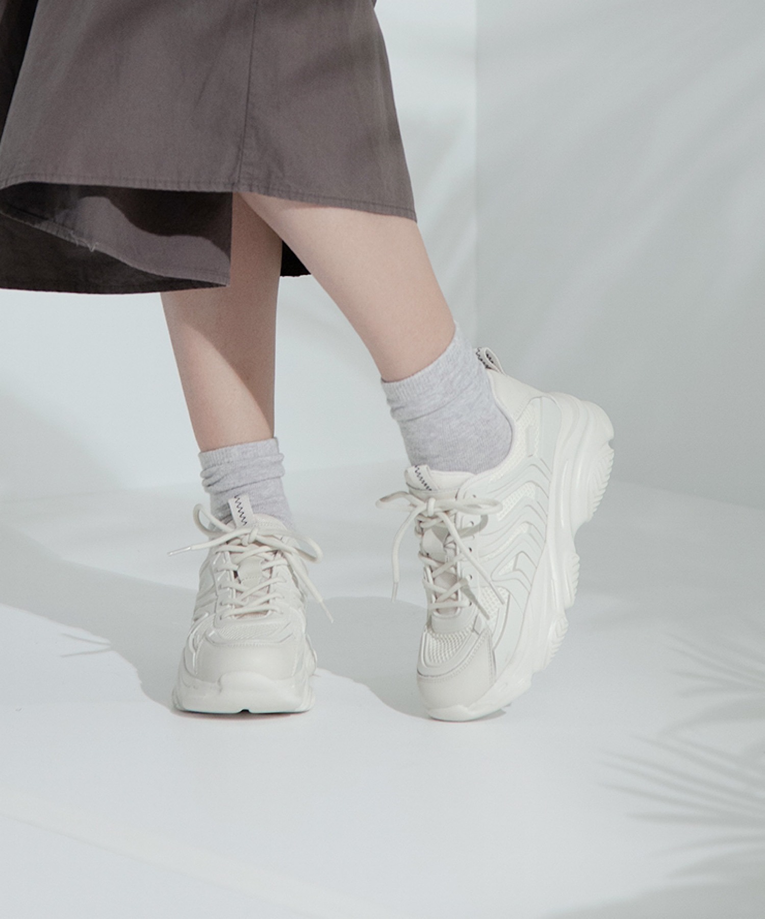 【Bellᵕ̈*】 軽量/286g/厚底/5cm/カップインソール】スニーカー ALL BLACK│Jeffrey