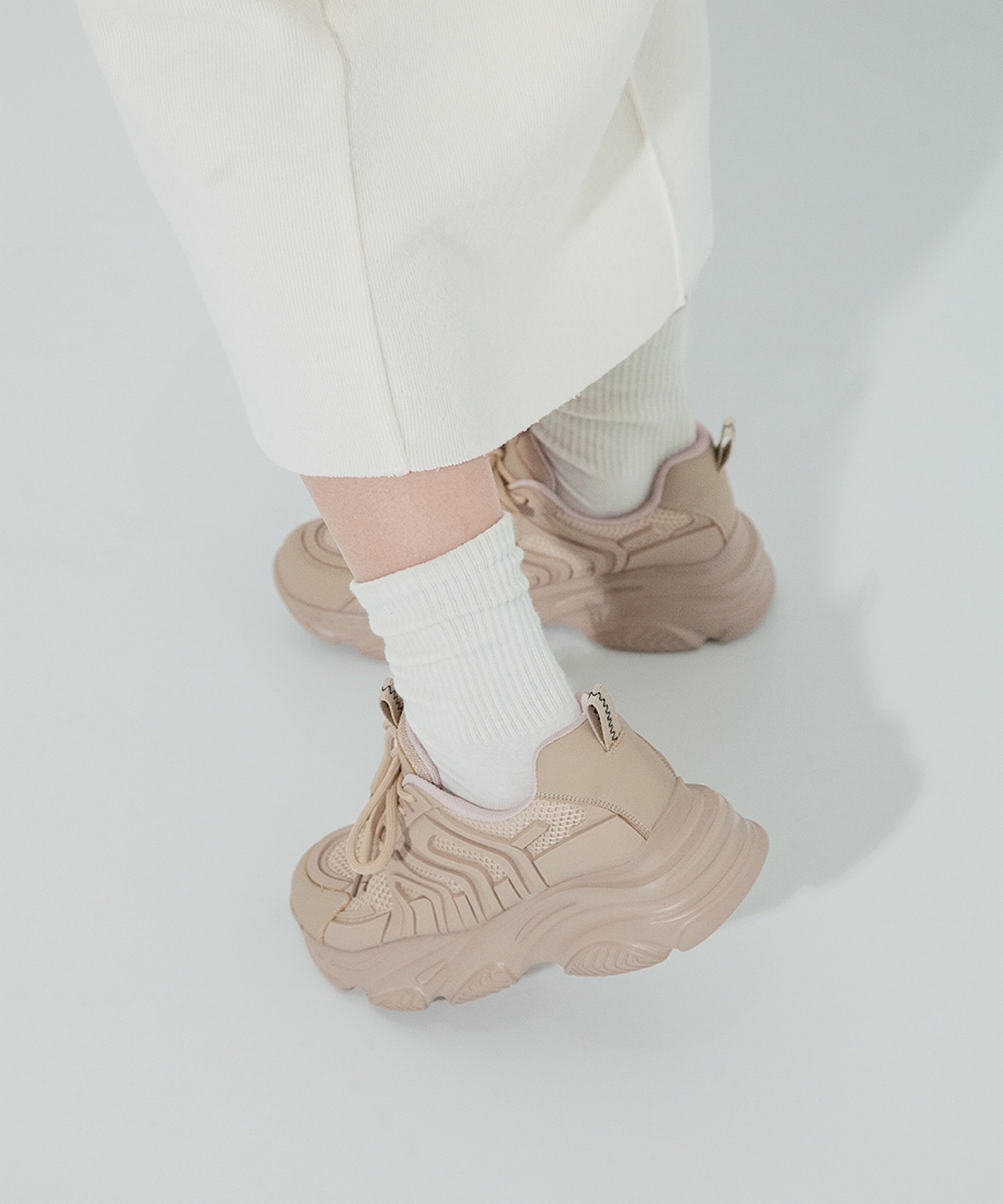 軽量/286g】厚底スニーカー ALL BLACK│Jeffrey Campbell