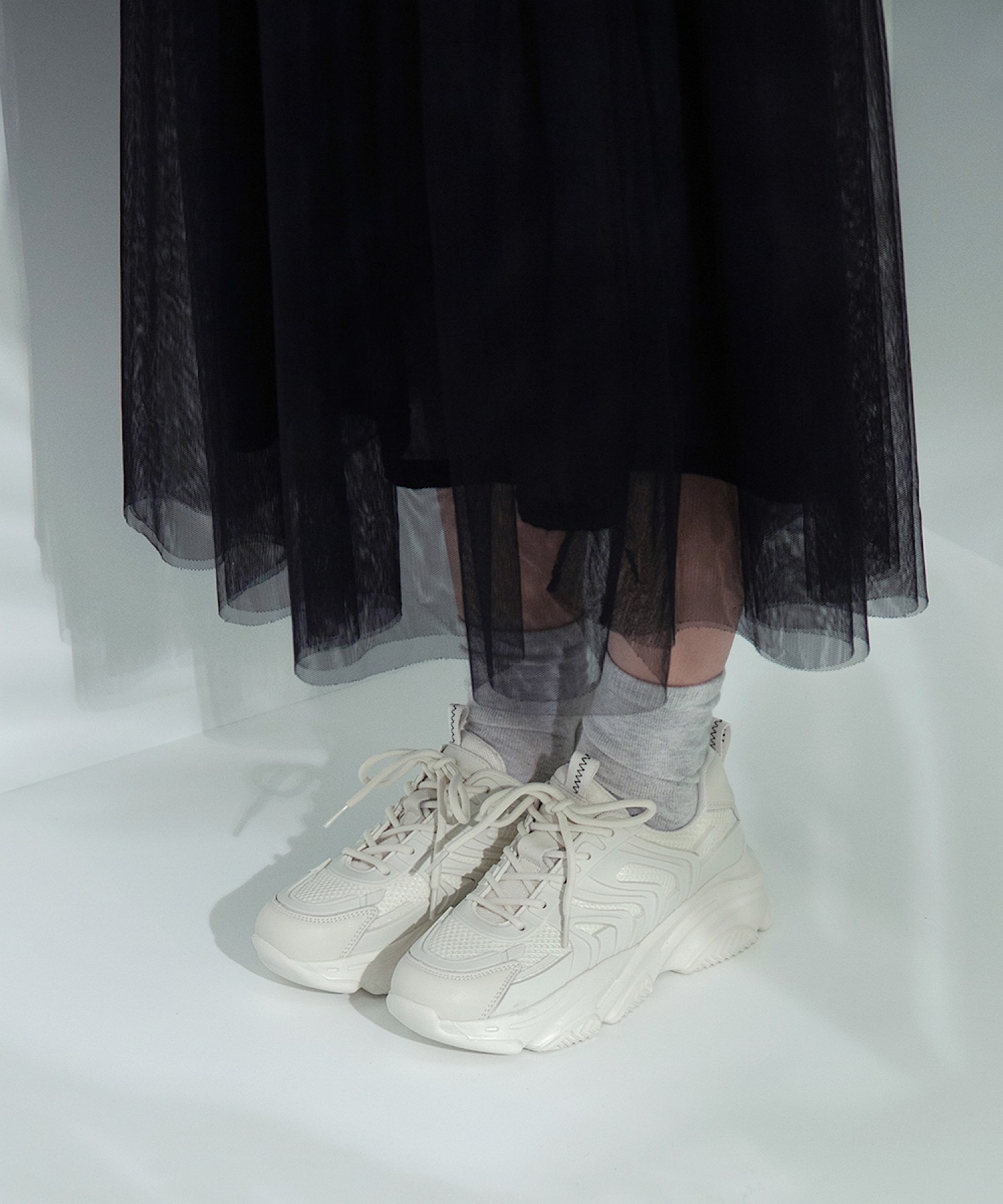 ジェフリーキャンベル　厚底 軽量/286g】厚底スニーカー ALL BLACK│Jeffrey Campbell