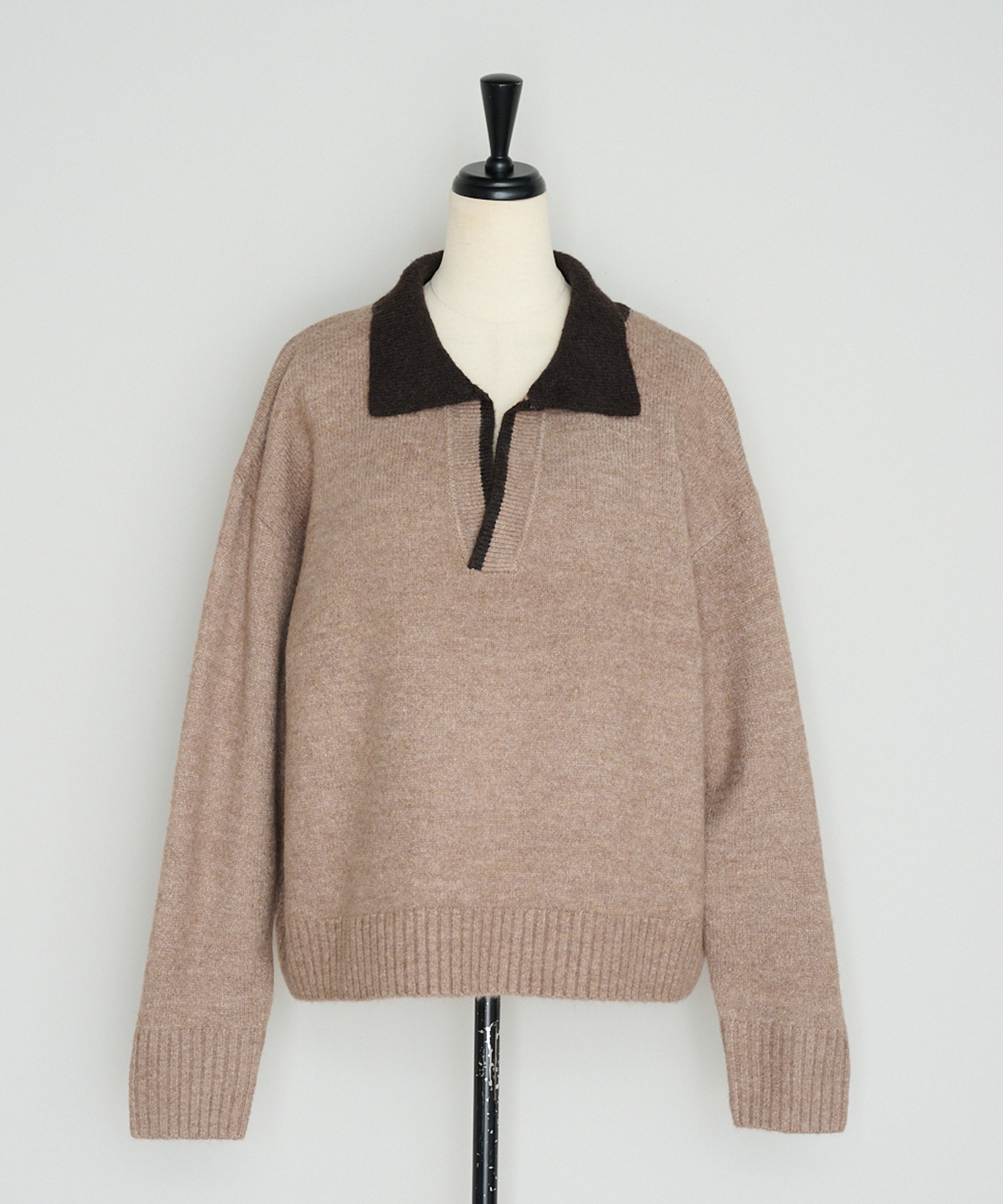 GRAY-BEIGE