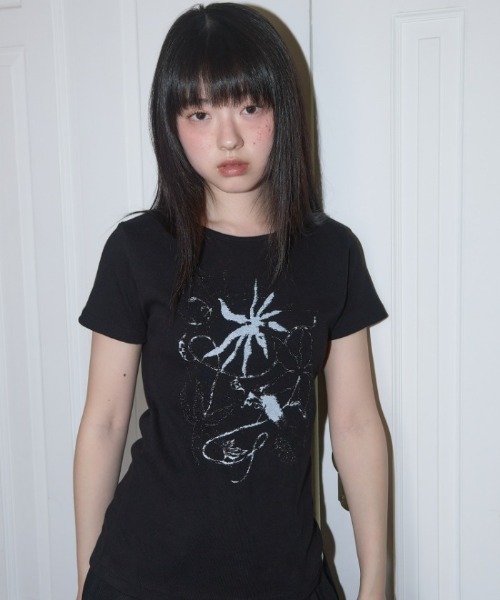 [FANCY CLUB] Tシャツ 半袖 BACK SLIT TEE (2color) A'GEM/9 × .kom 『FANCY CLUB/ファンシークラブ』 Back Slit