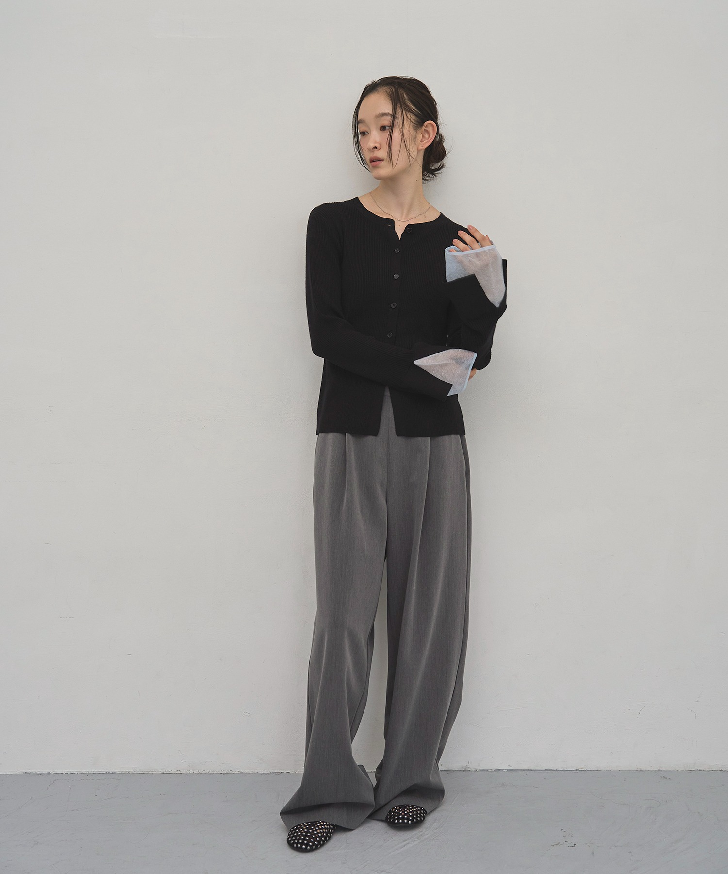 model：H163 着用サイズ：F
