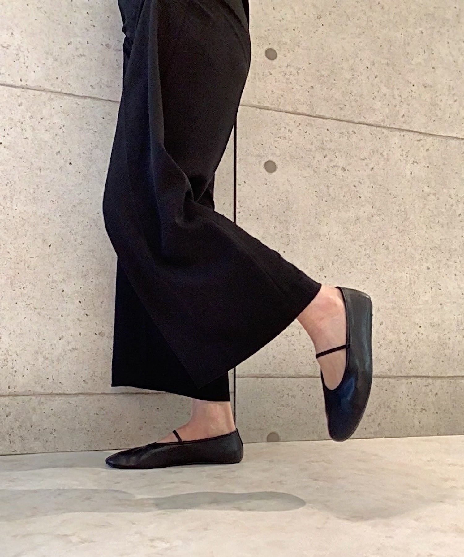 フラットシューズ Jeffrey Campbell メリージェーンフラットシューズ Jeffrey Campbell│Jeffrey