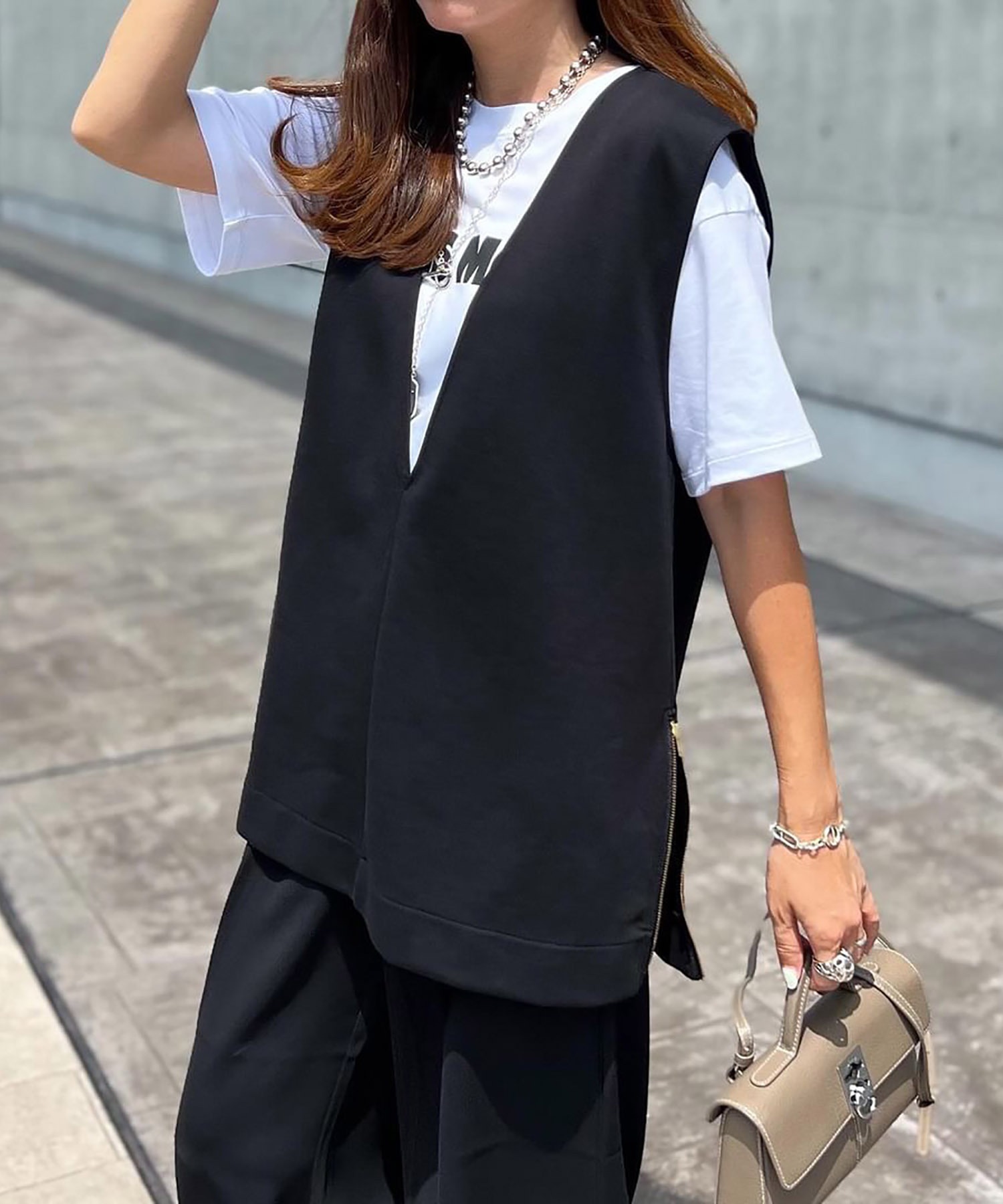 emmaページ ライトダンボールサイドジップベスト Emma Taylor│STYLEDOOR