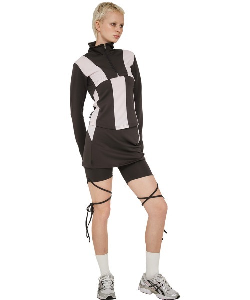 ★CRANK★GLOSSY PADDED PANTS_BEIGE★正規品/韓国直送料込/人気 A'GEM/9 × .kom『CRANK/クランク』MESH SLEEVELESS & TRACK TOP