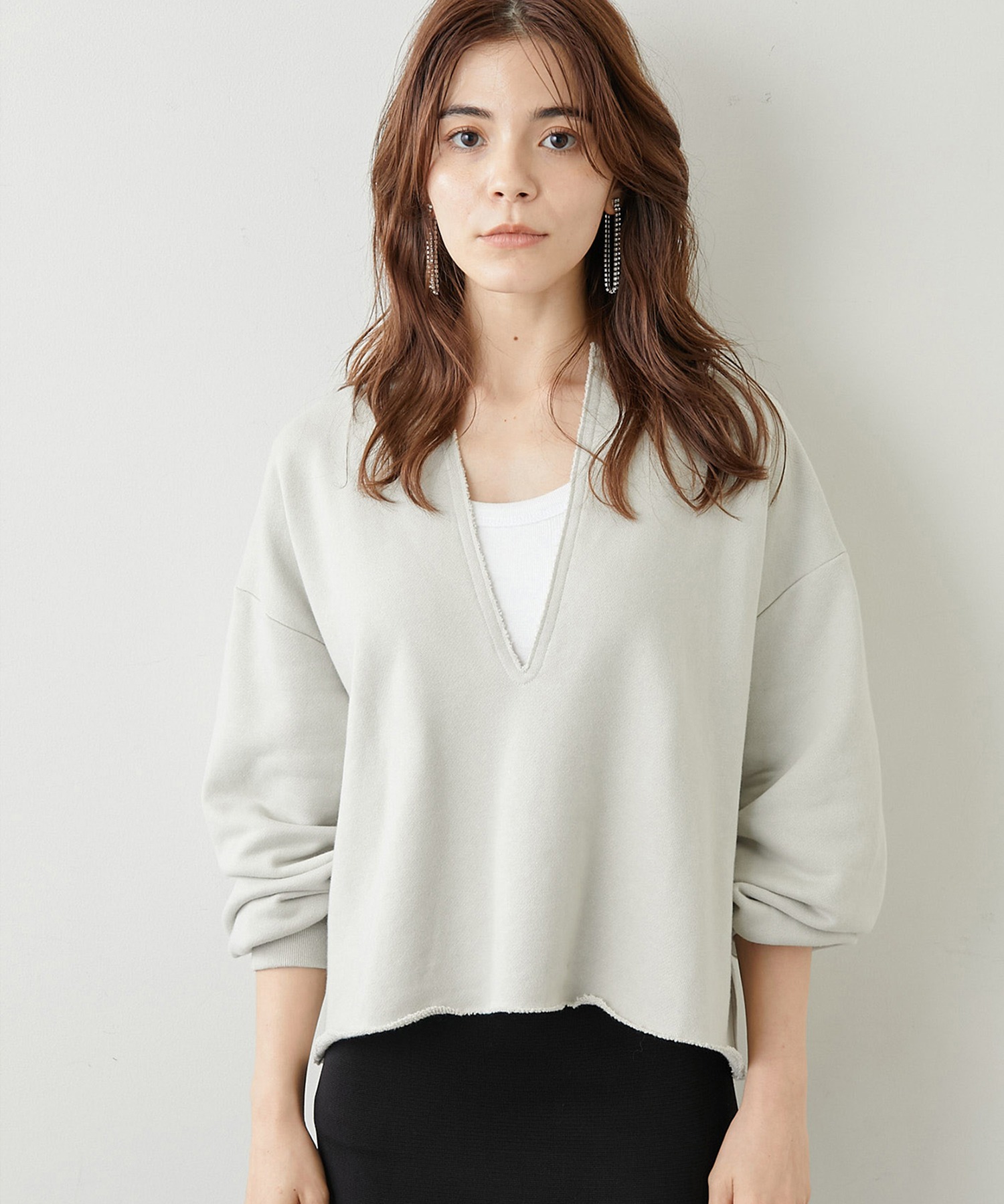 スウェットVネックプルオーバー２