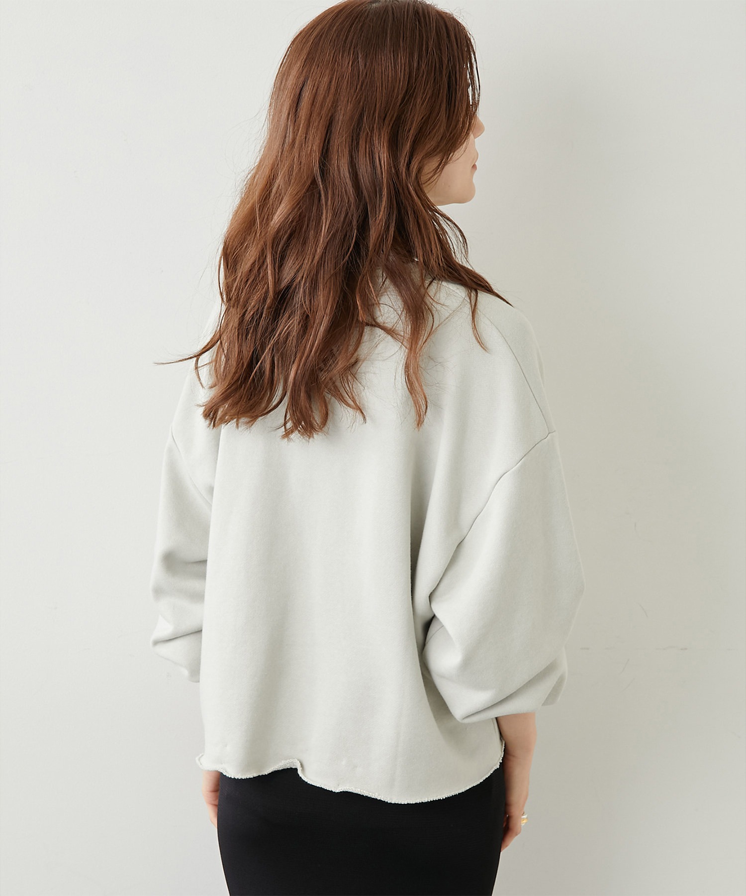 スウェットVネックプルオーバー２