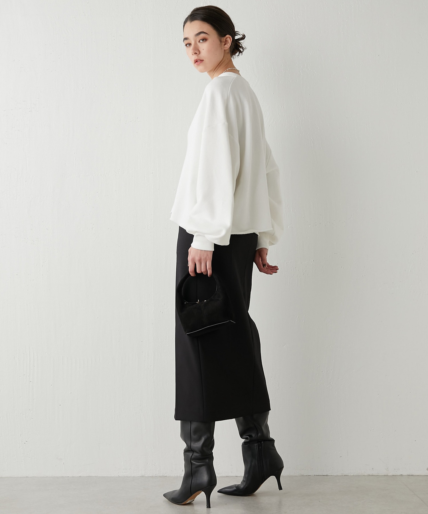 スウェットVネックプルオーバー２