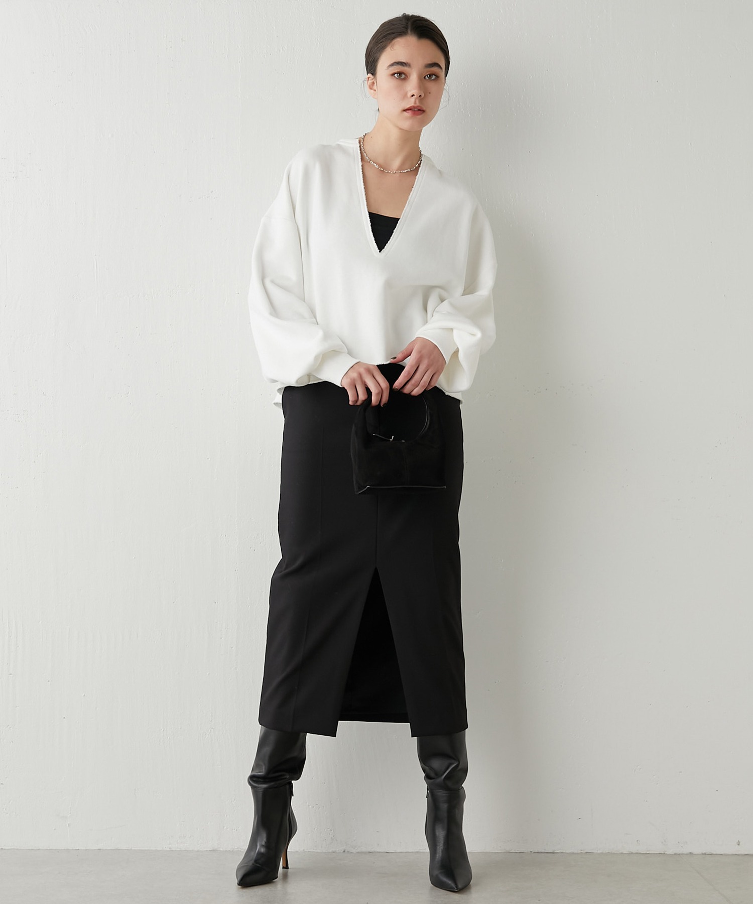 スウェットVネックプルオーバー２