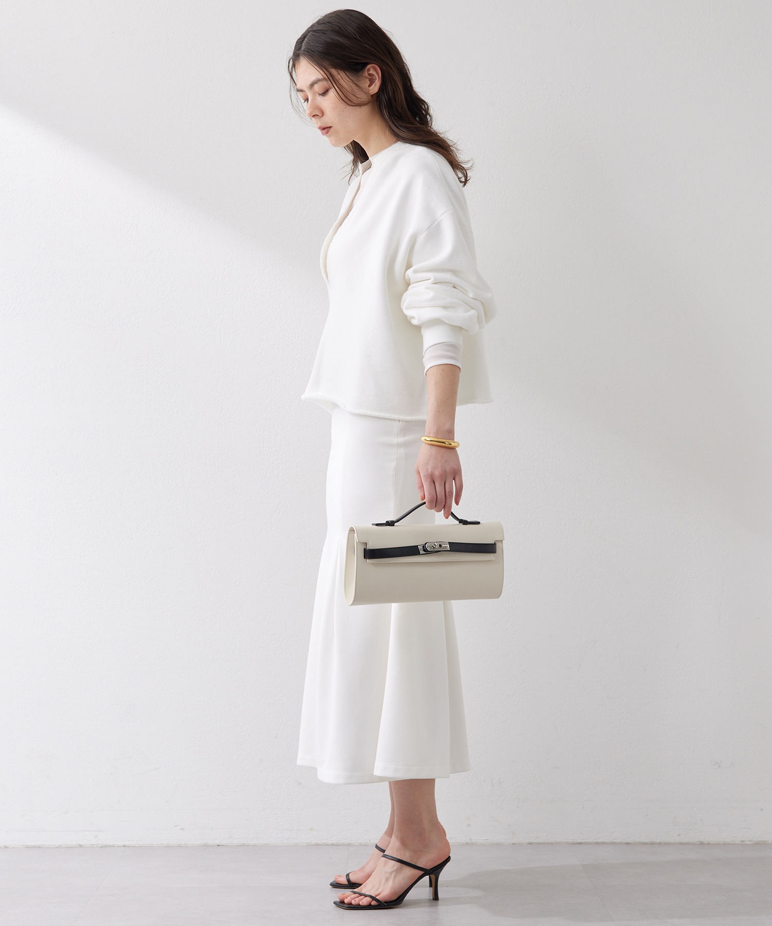 スウェットVネックプルオーバー２