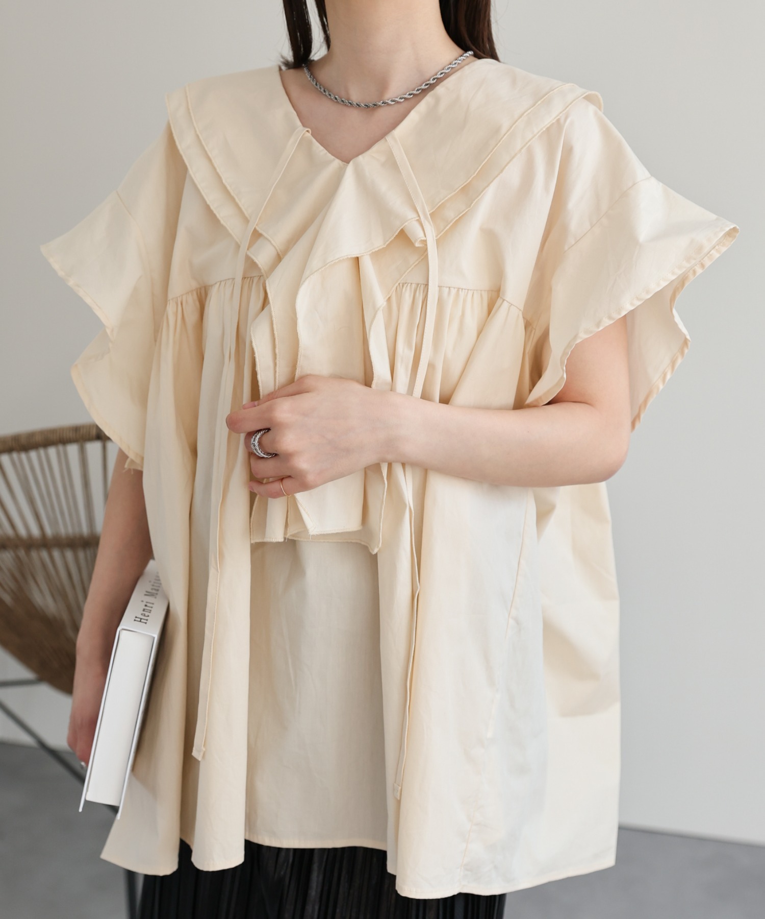 model：162cm 着用サイズ：F