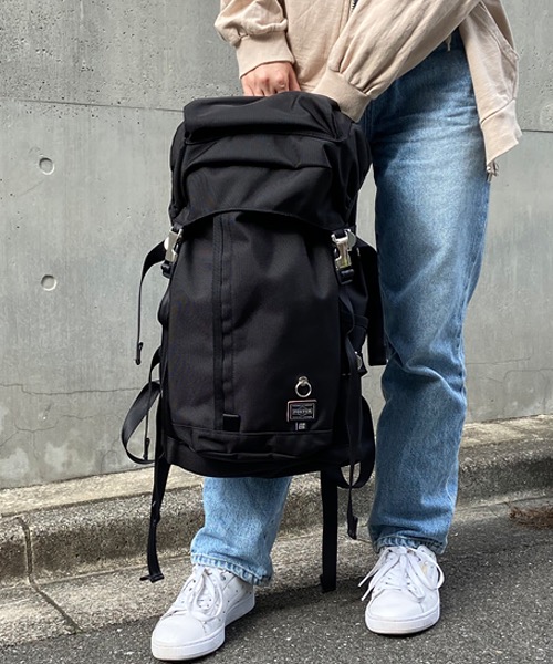 Porter ポーター バックパック リュックサック 30l ブラック プレゼント 人気 おしゃれ おすすめ シンプル 多機能 コラボ