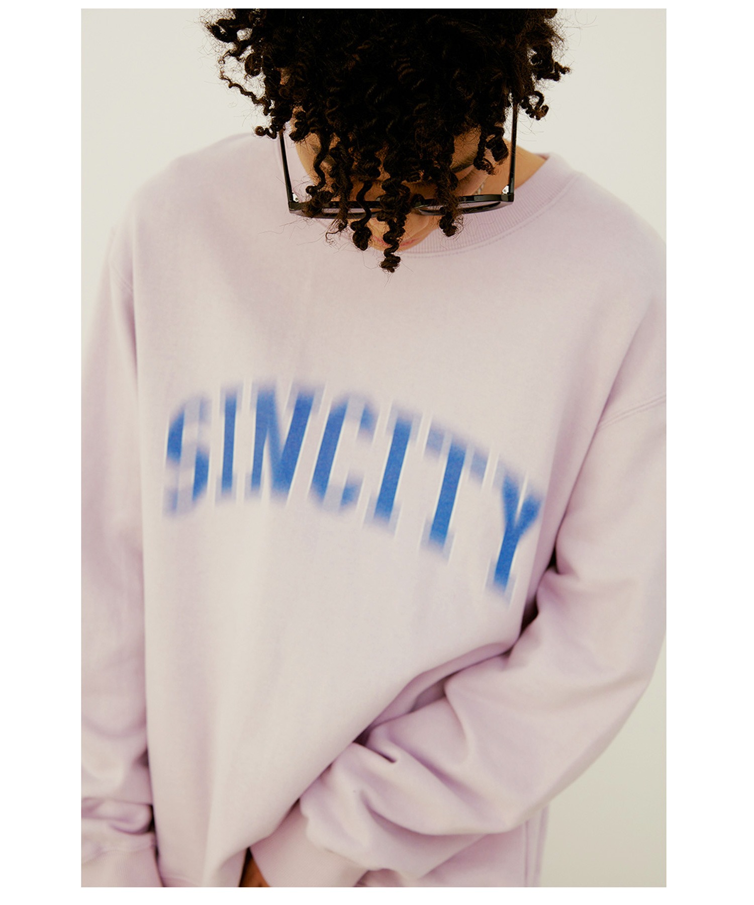 SINCITY/シンシティ』hologram college sweatshirt/ホログラムカレッジ