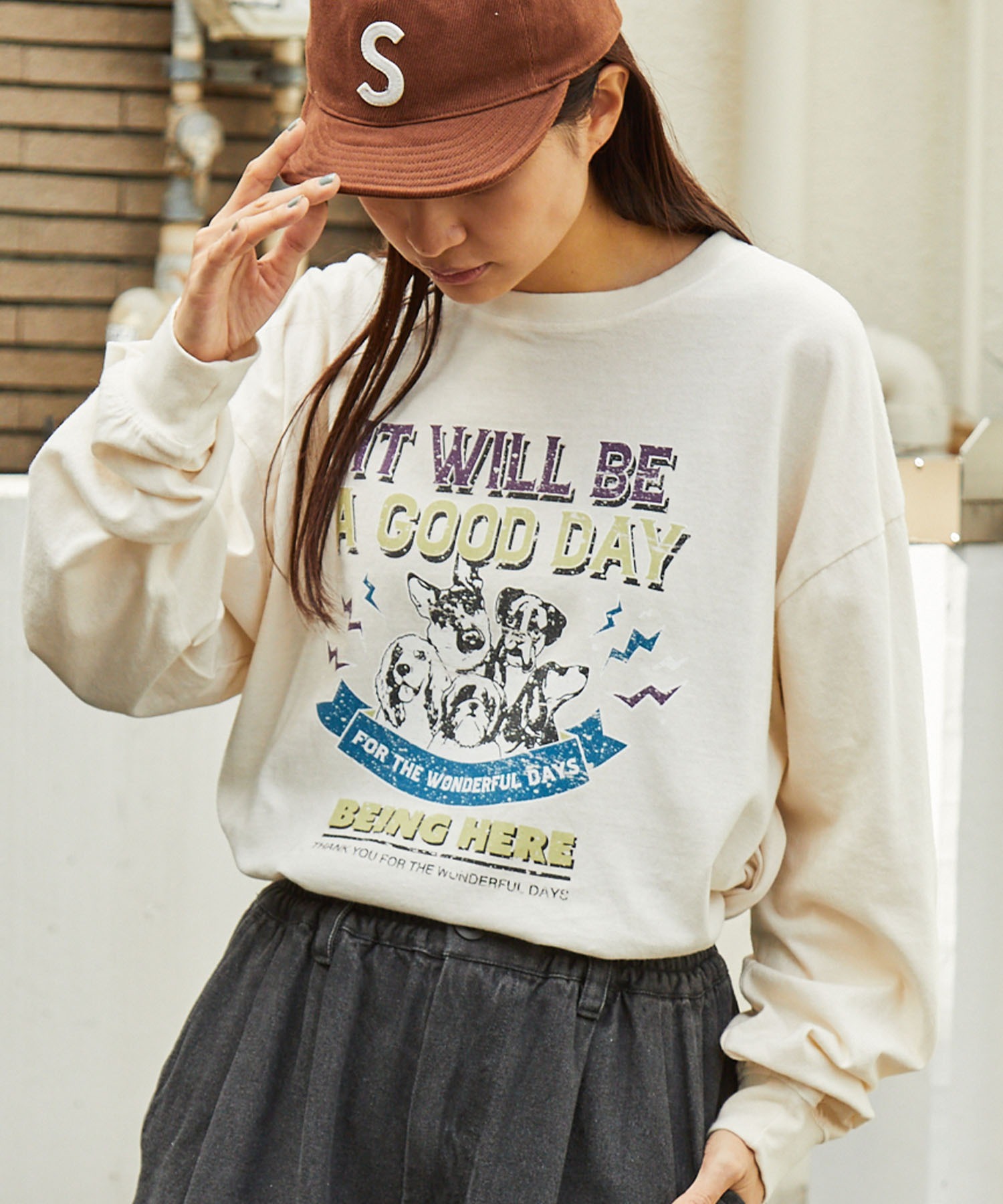 【新品タグ付き】ロックグラフィックTシャツ