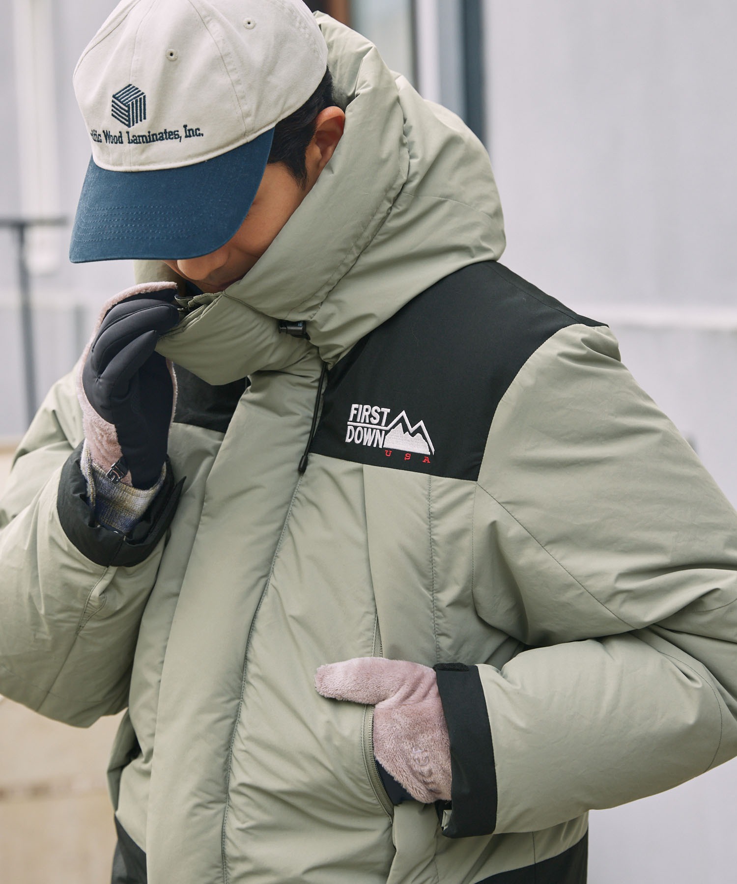 FIRST DOWN/ファーストダウン】 パネルショートダウン ダウン