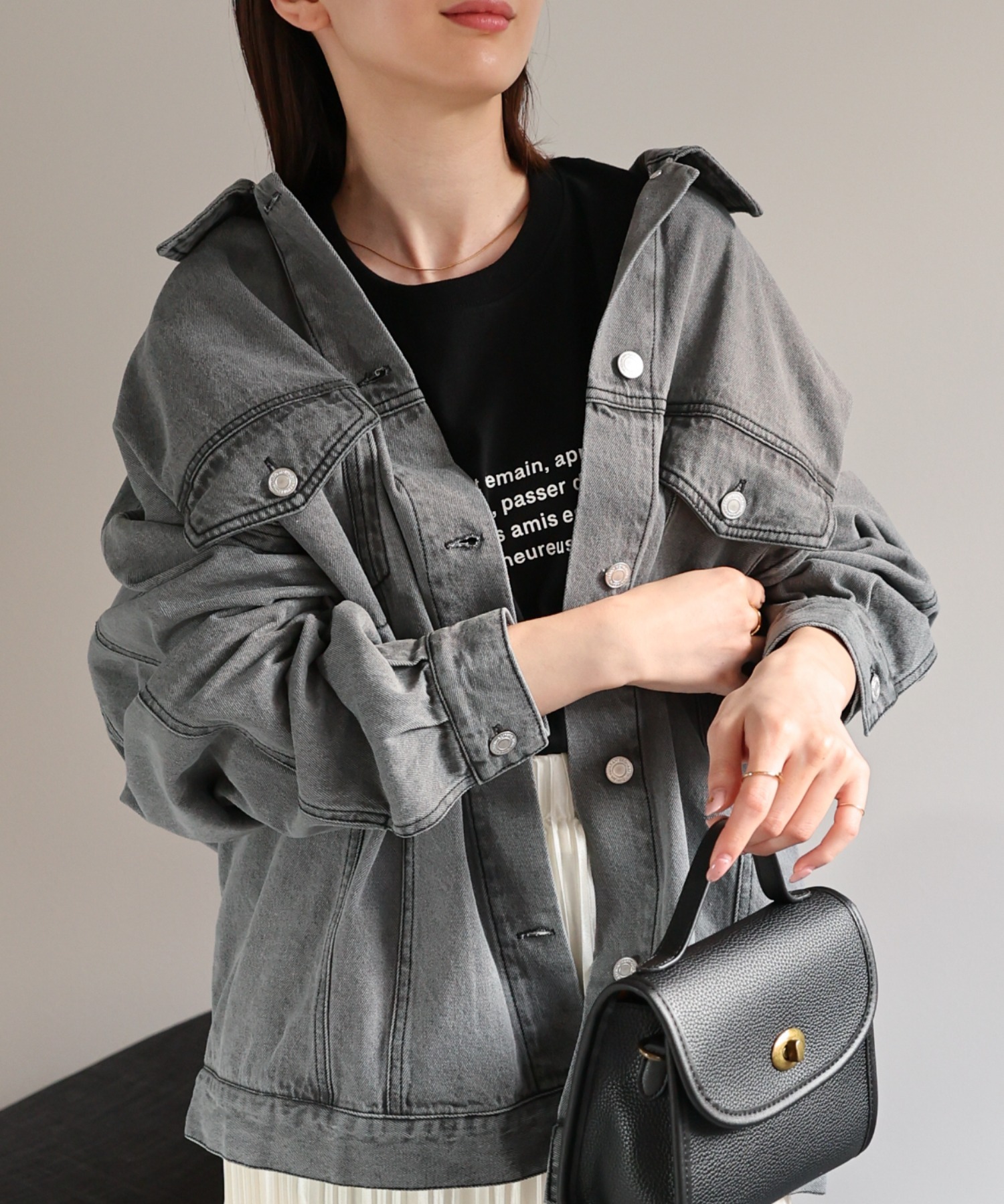 model：162cm 着用サイズ：F